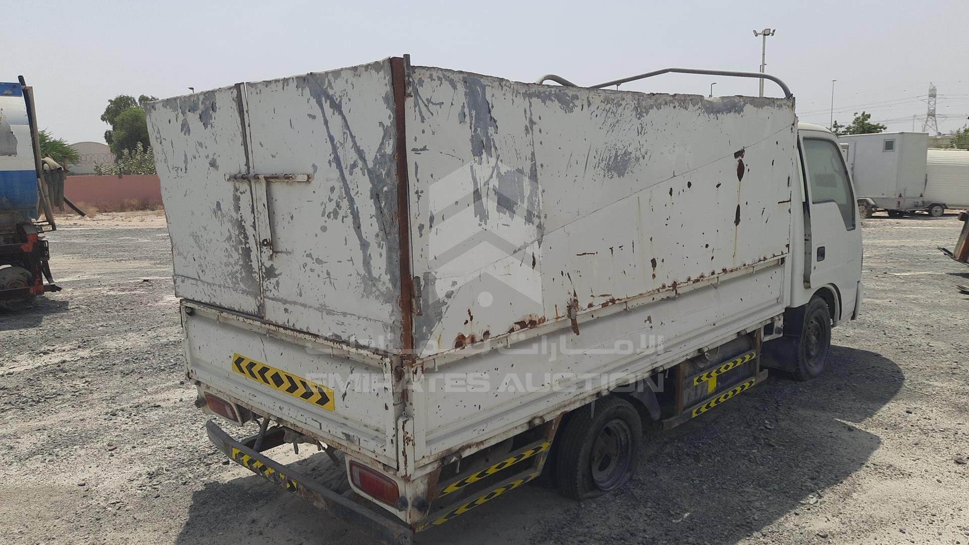 2004 KIA K 2700 VIN: KNCSD011247987769