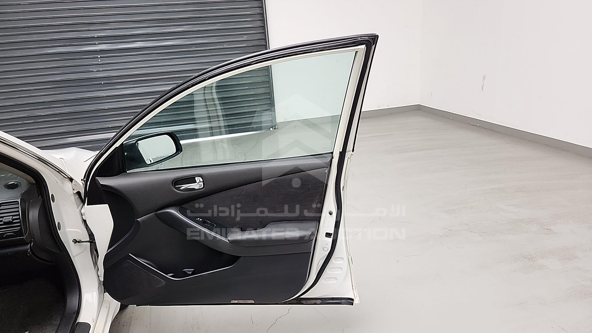 2011 NISSAN ALTIMA VIN: 1N4AL2AP5BN450077