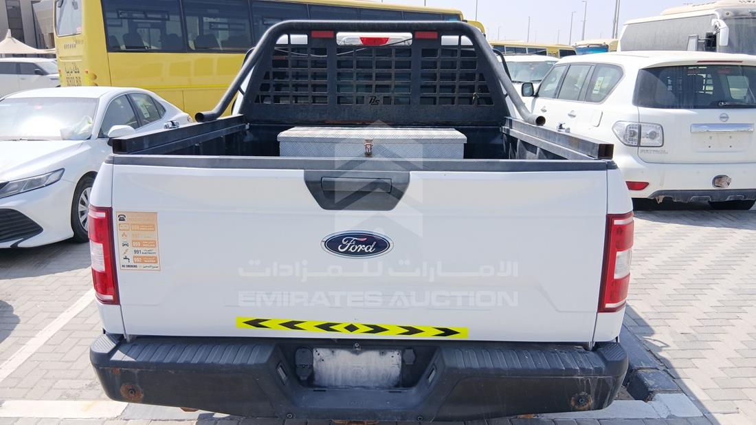 فورد اف 150 2019 — الزاوية الخلفية — صورة 8