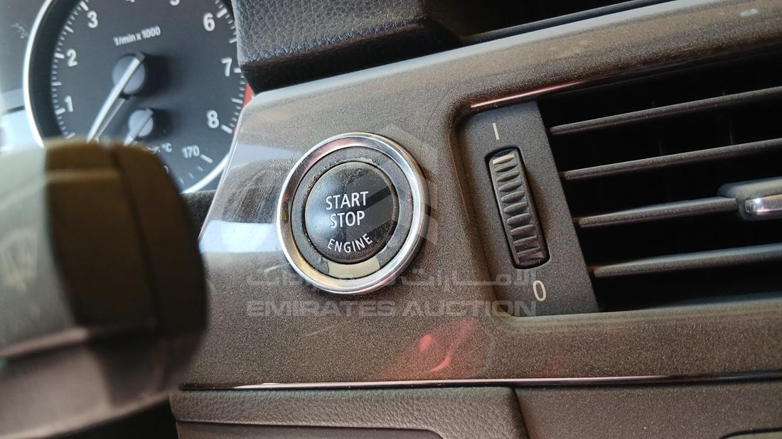 بي ام دبليو 335 2010 — المفاتيح — صورة 4