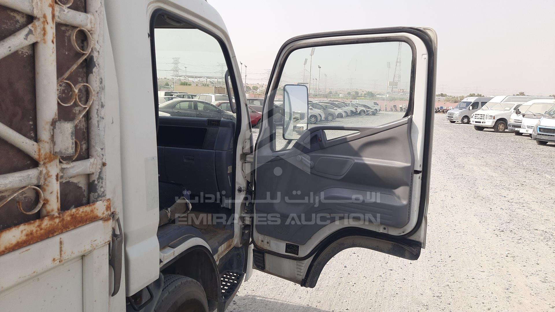 2009 MITSUBISHI CANTER VIN: JL7BCE1J59K008751