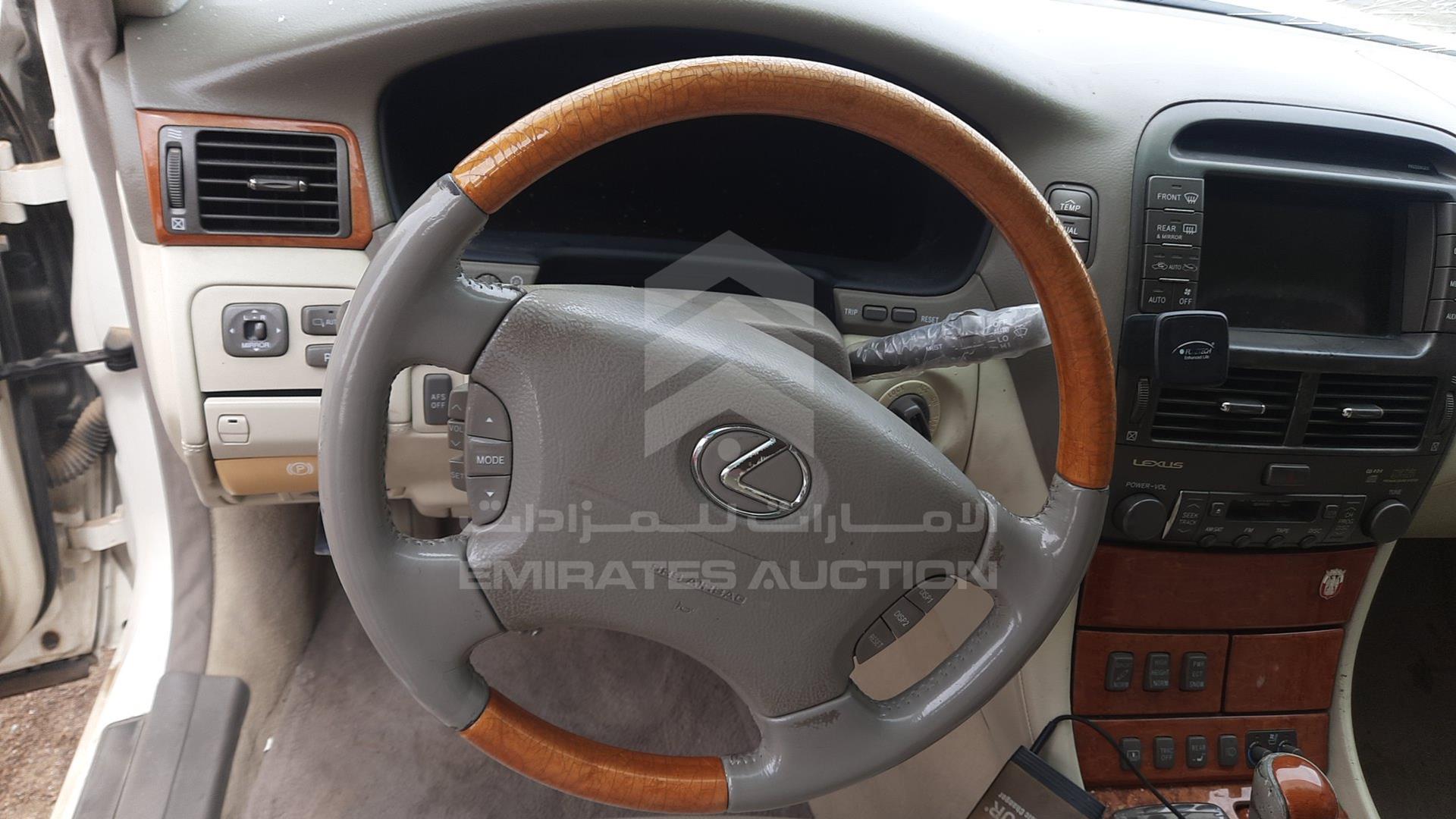 2004 LEXUS LS 430 VIN: JTHBN36F640166079