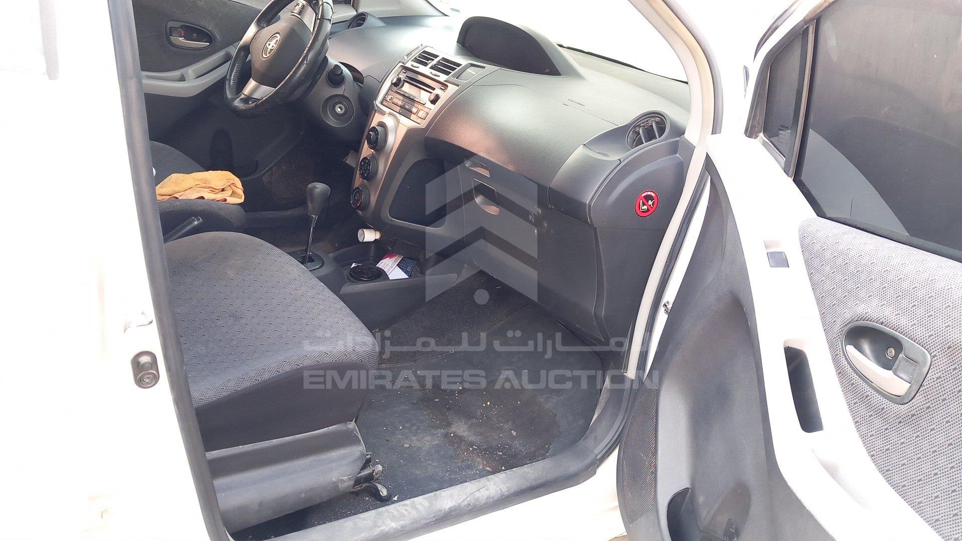 JTDKW923195121445 - 2009 Toyota Yaris - #427294