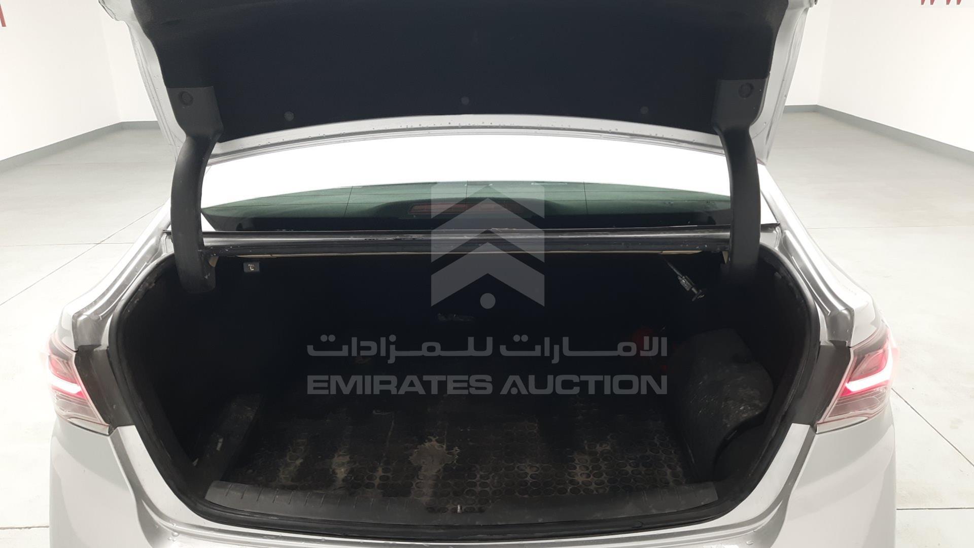 2019 HYUNDAI SONATA VIN: KMHE24130KA093014