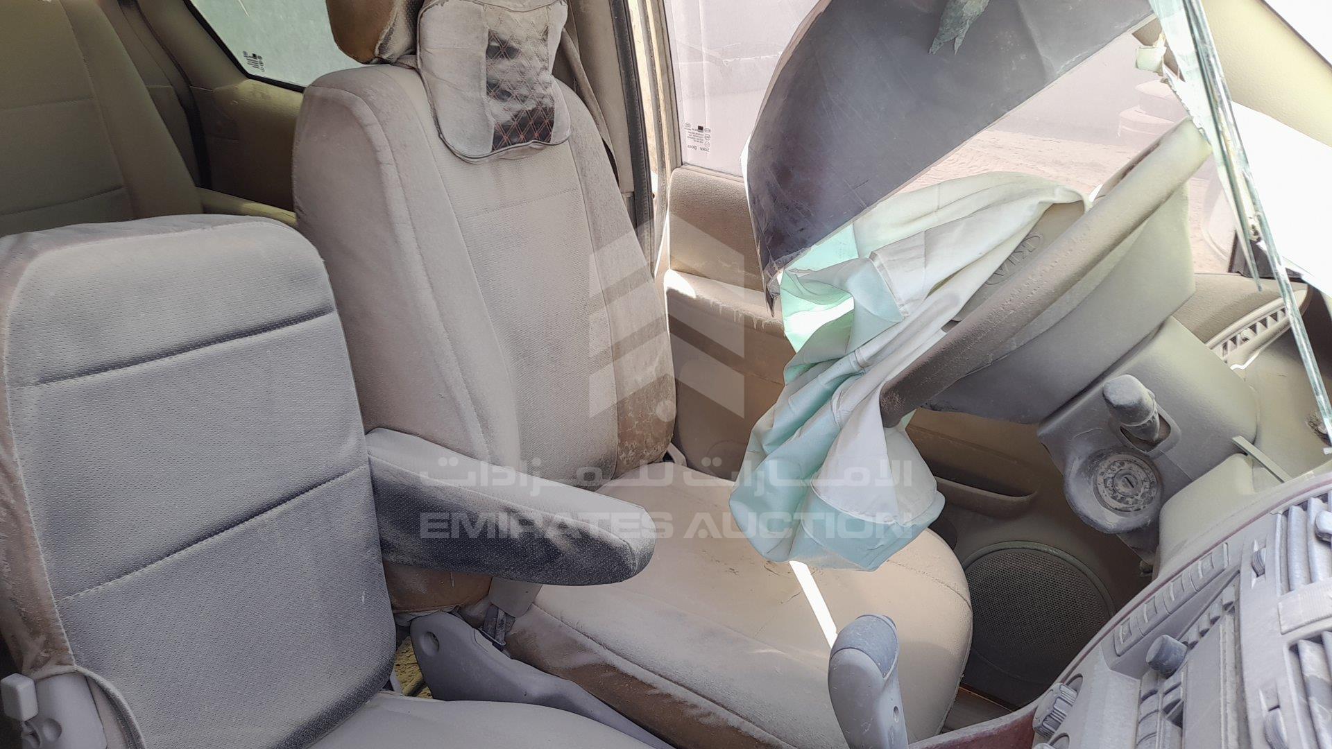 KNAUP752846539692 - 2004 Kia Carnival - #331515