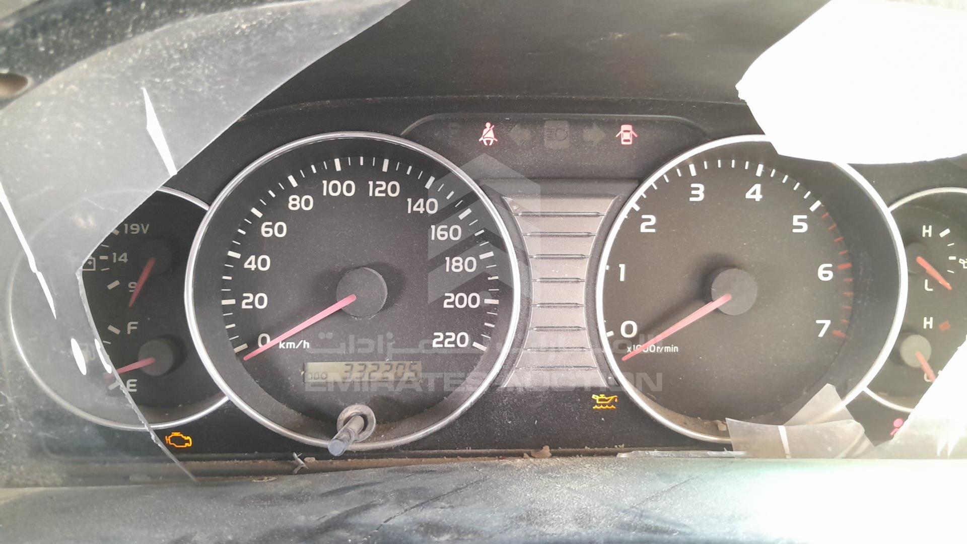 2004 TOYOTA LAND CRUISER VIN: JTEHJ09J245106837