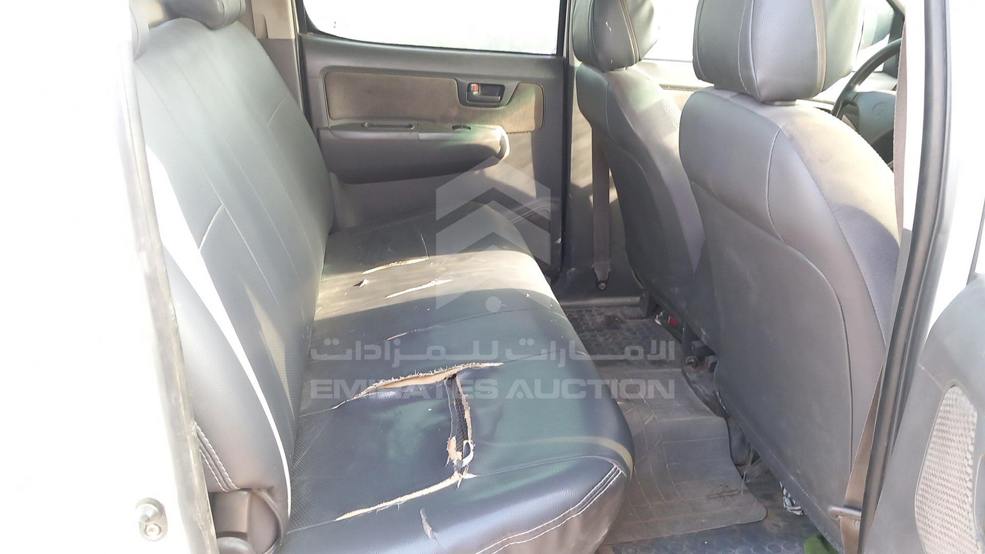 2013 TOYOTA HILUX VIN: MR0FX22G9D1367573