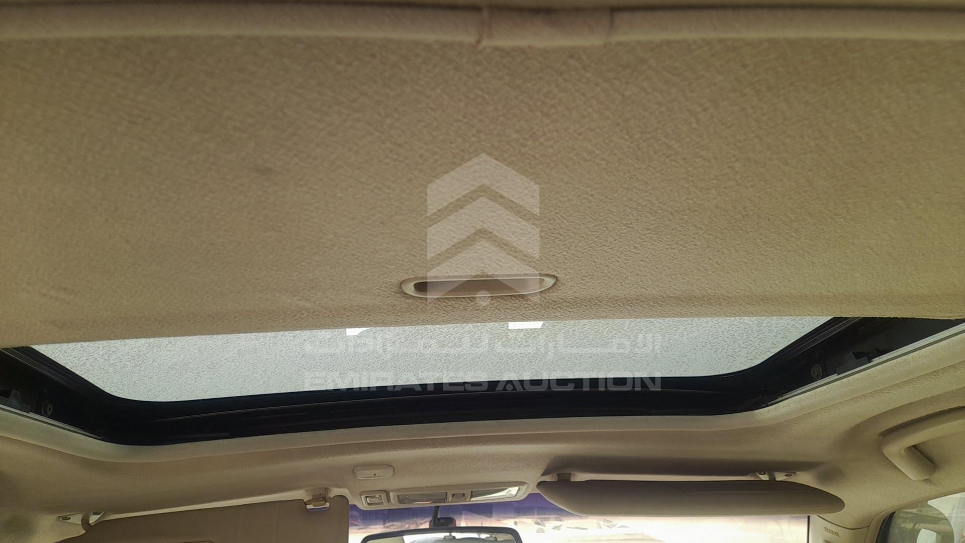 2008 MITSUBISHI PAJERO VIN: JMYLRV93W8J723952