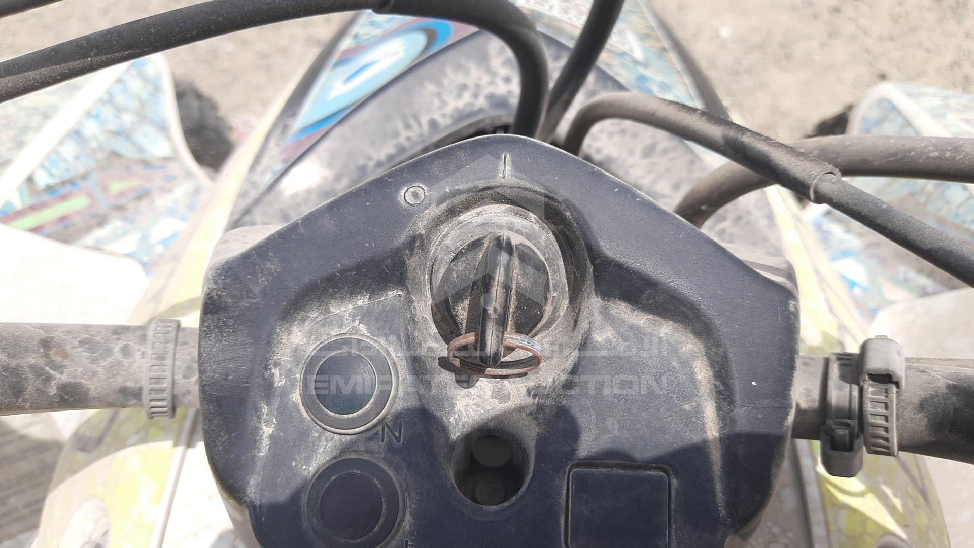 0 ATV --- VIN: JH2TE32078K204993