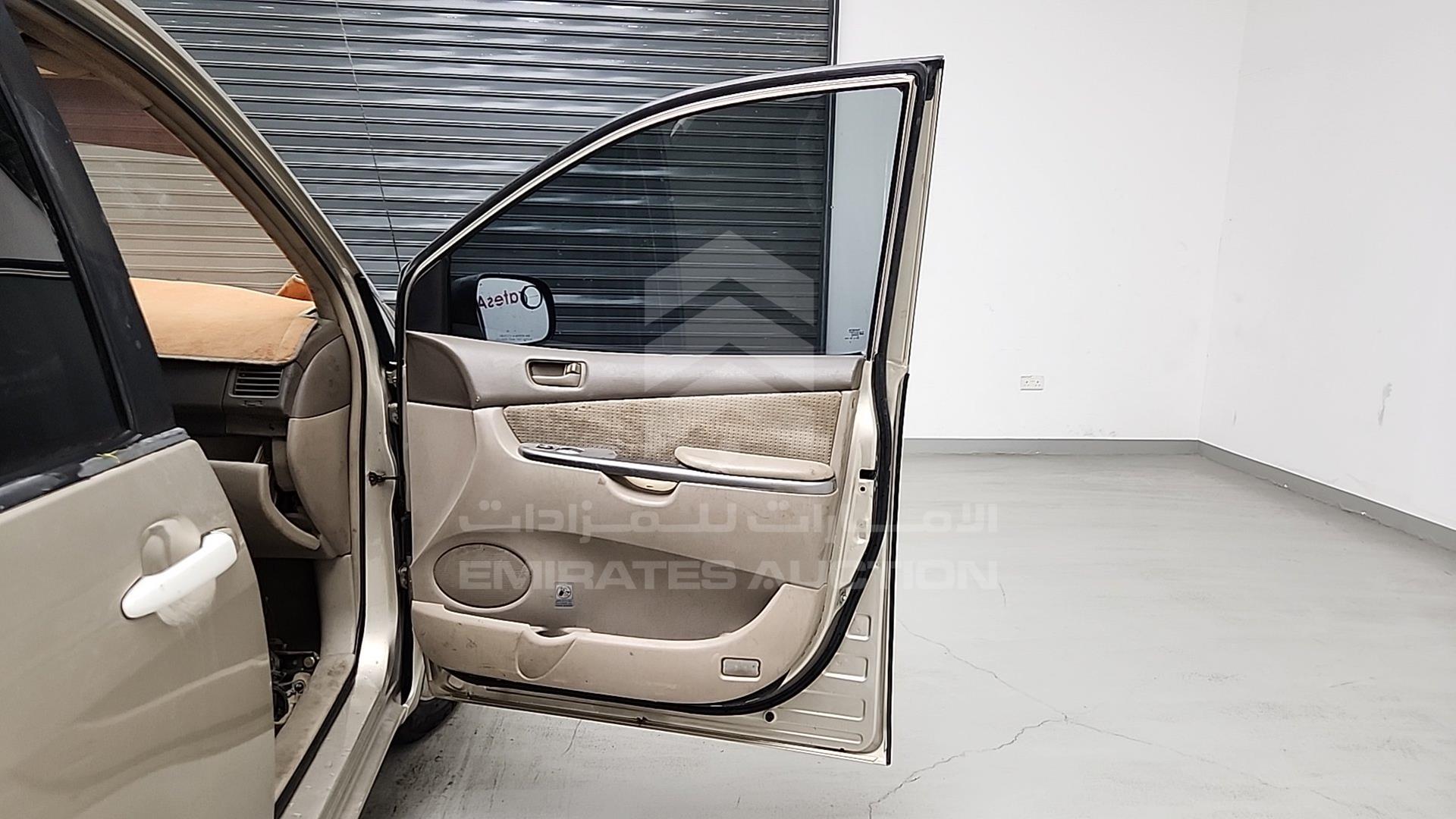 2010 TOYOTA SIENNA VIN: 5TDKK4CC8AS313358