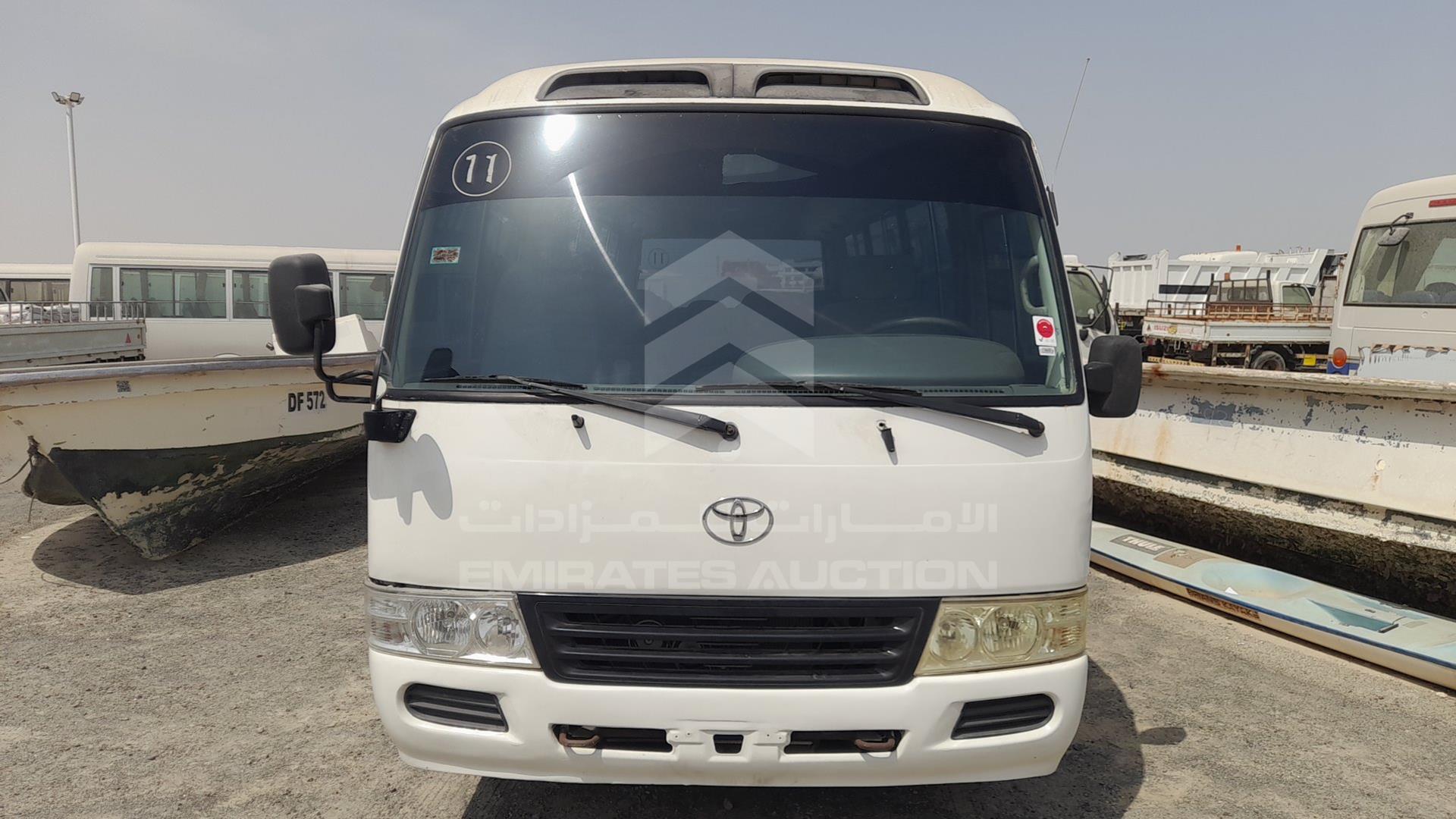 2011 TOYOTA COASTER VIN: JTGFB5186B1041061