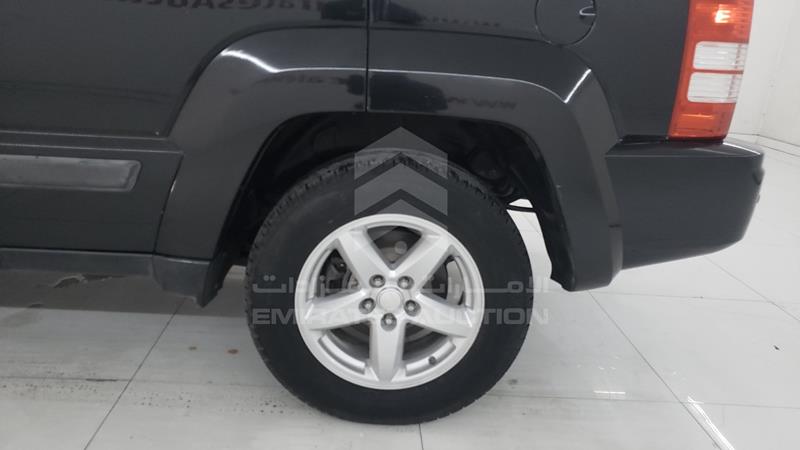 1J4PN2GKXAW148555 Auction: EmiratesAuction Lot: 406545 1J4PN2GKXAW148555 Jeep Cherokee 2010 BLACK Photo 32