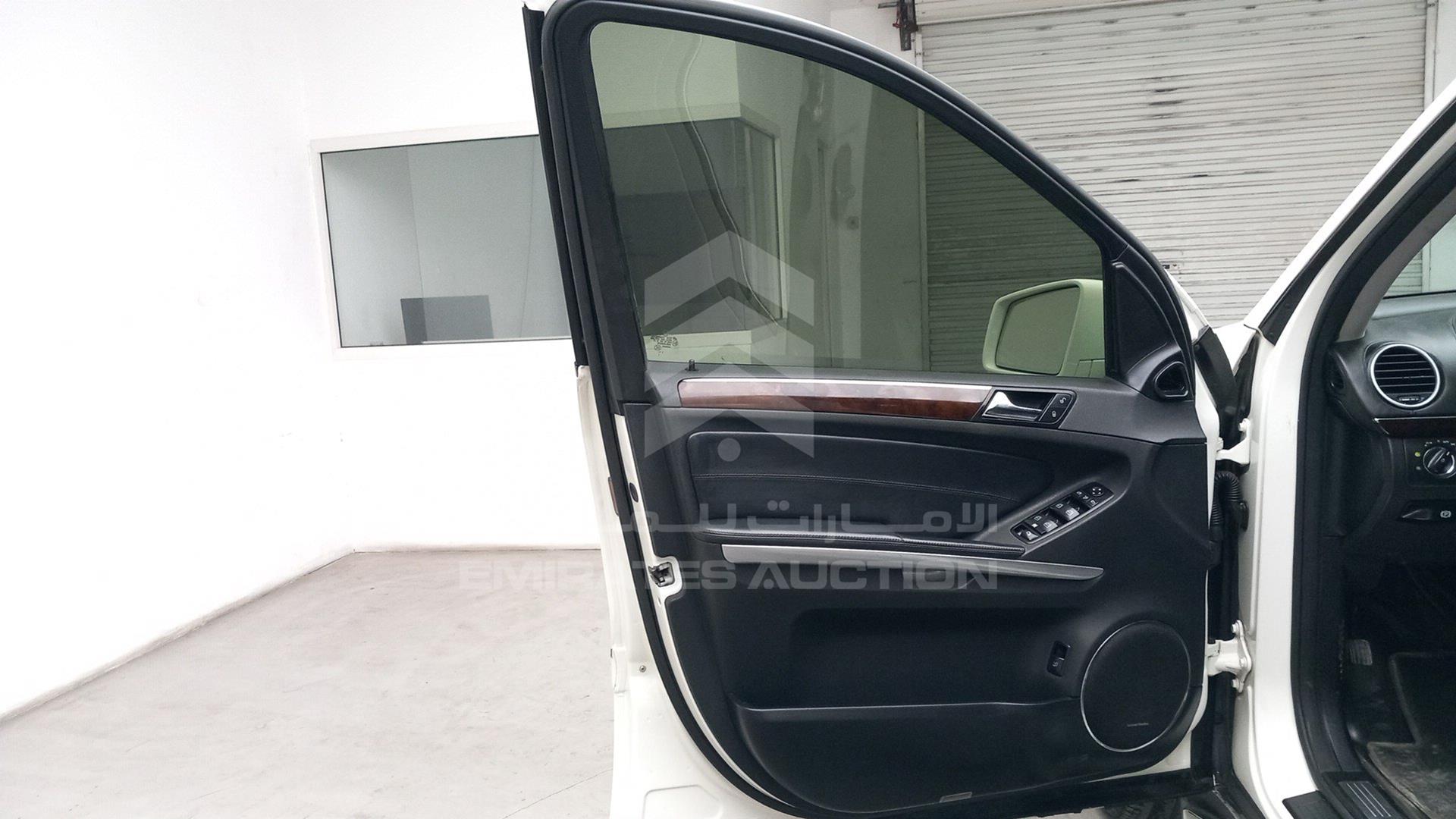 2012 MERCEDES GL 500 VIN: WDCBF8GEXCA777771