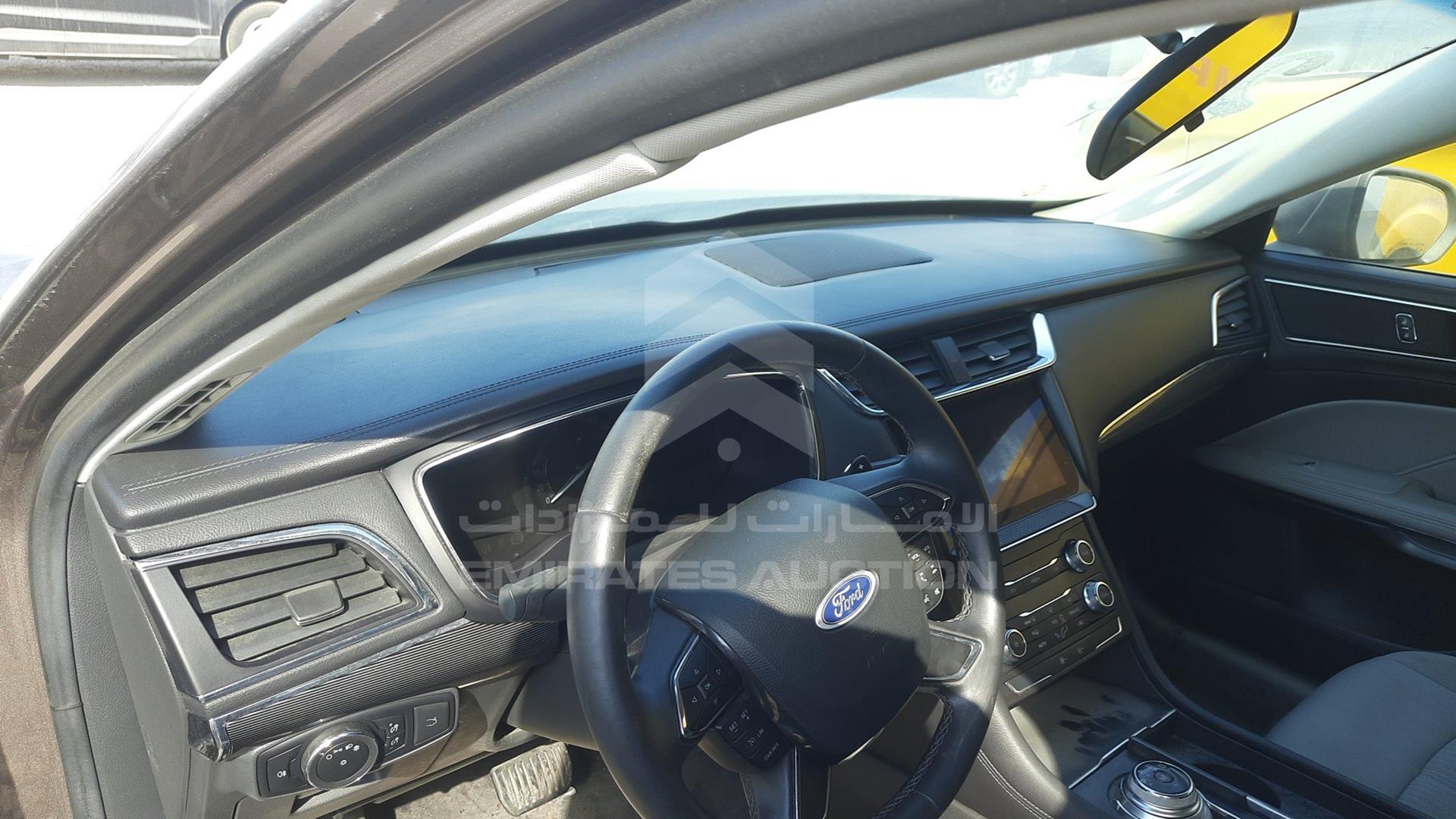 2022 FORD TAURUS VIN: LVSFMBFC9NHR50154