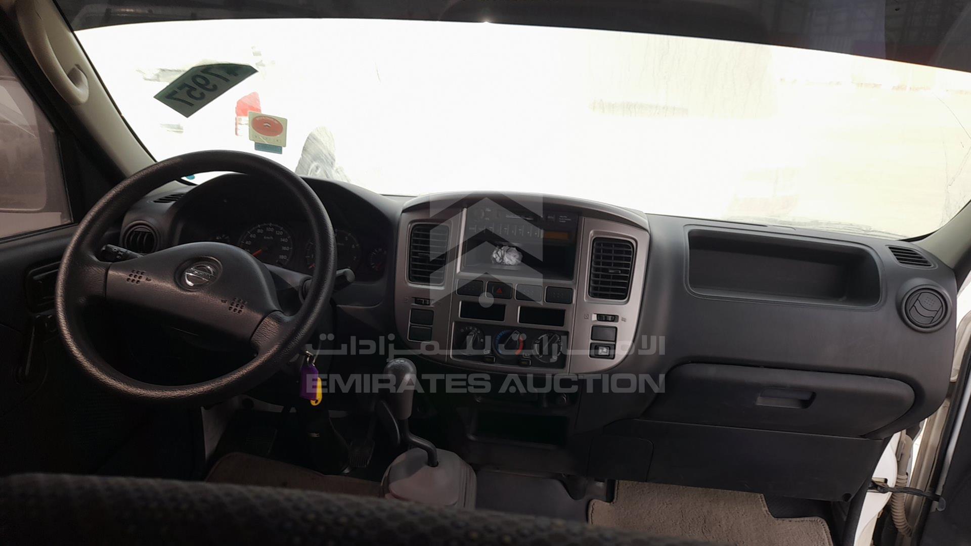 2008 NISSAN URVAN VIN: JN6AE54S88X005607