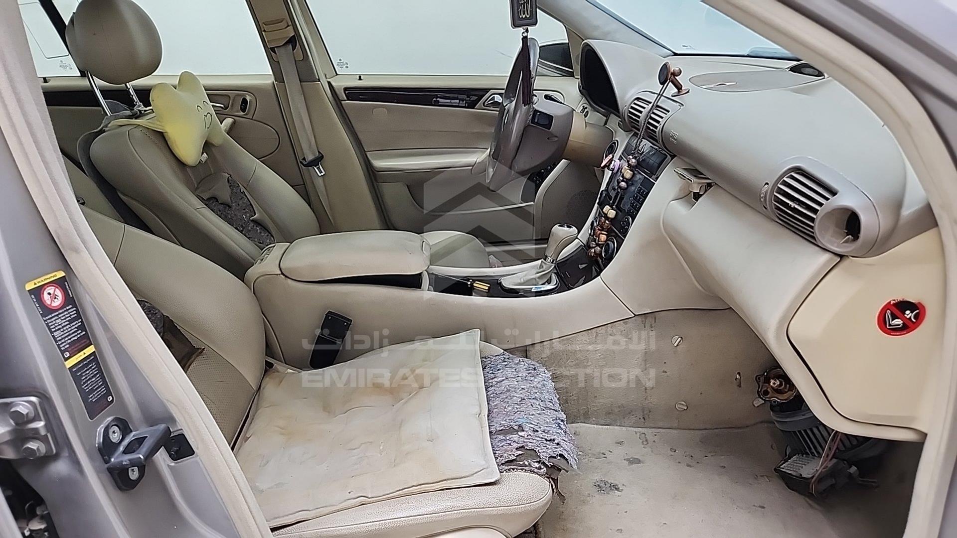 2005 MERCEDES C 240 VIN: WDB2030611F614794
