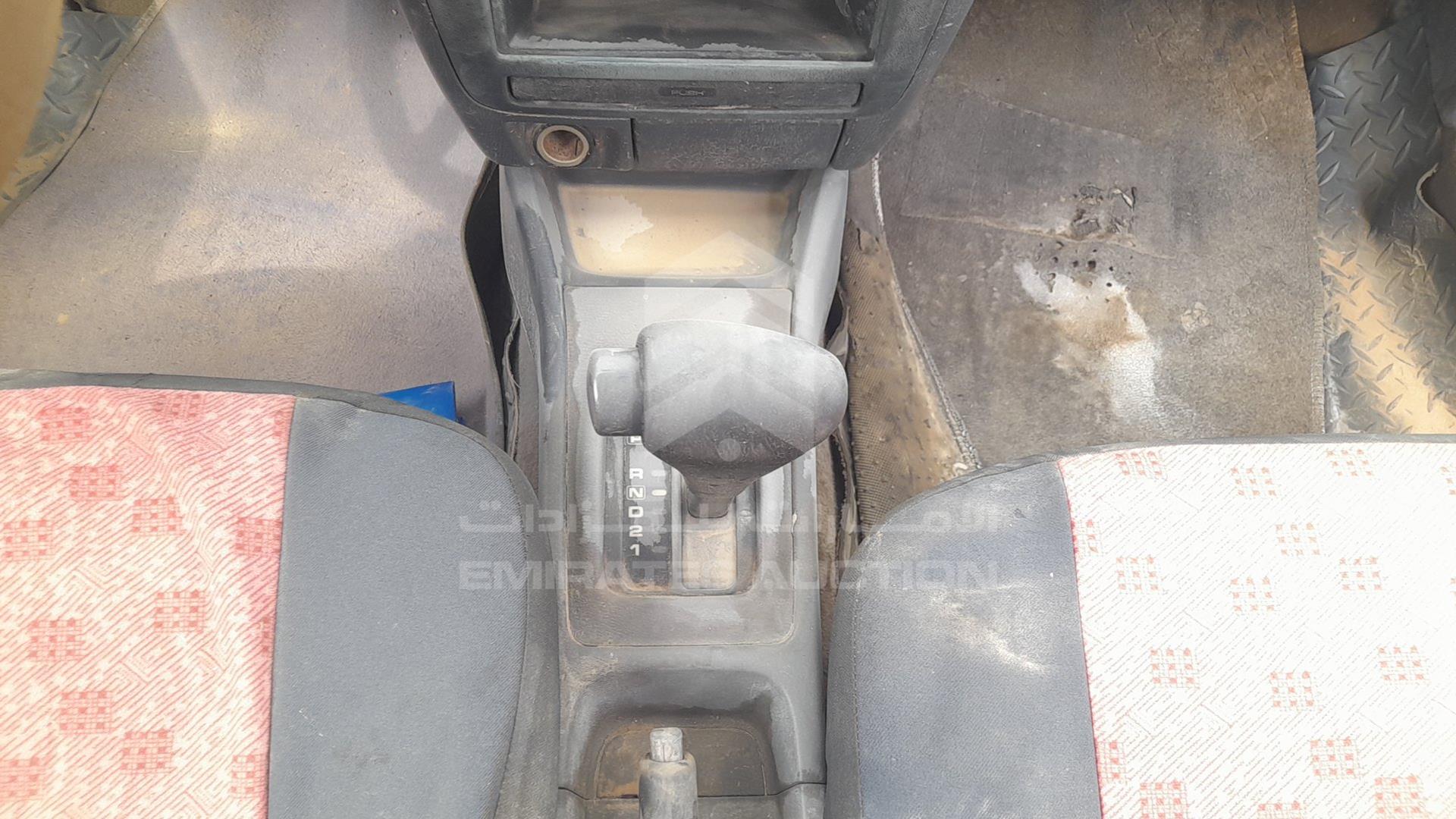 2000 NISSAN SUNNY VIN: JN1BB41S0YW001591