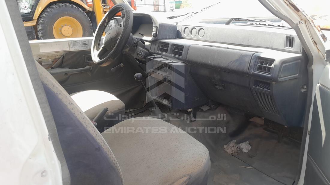 2001 Daihatsu Rocky — Front Right Passenger Dashboard View — Photo 21