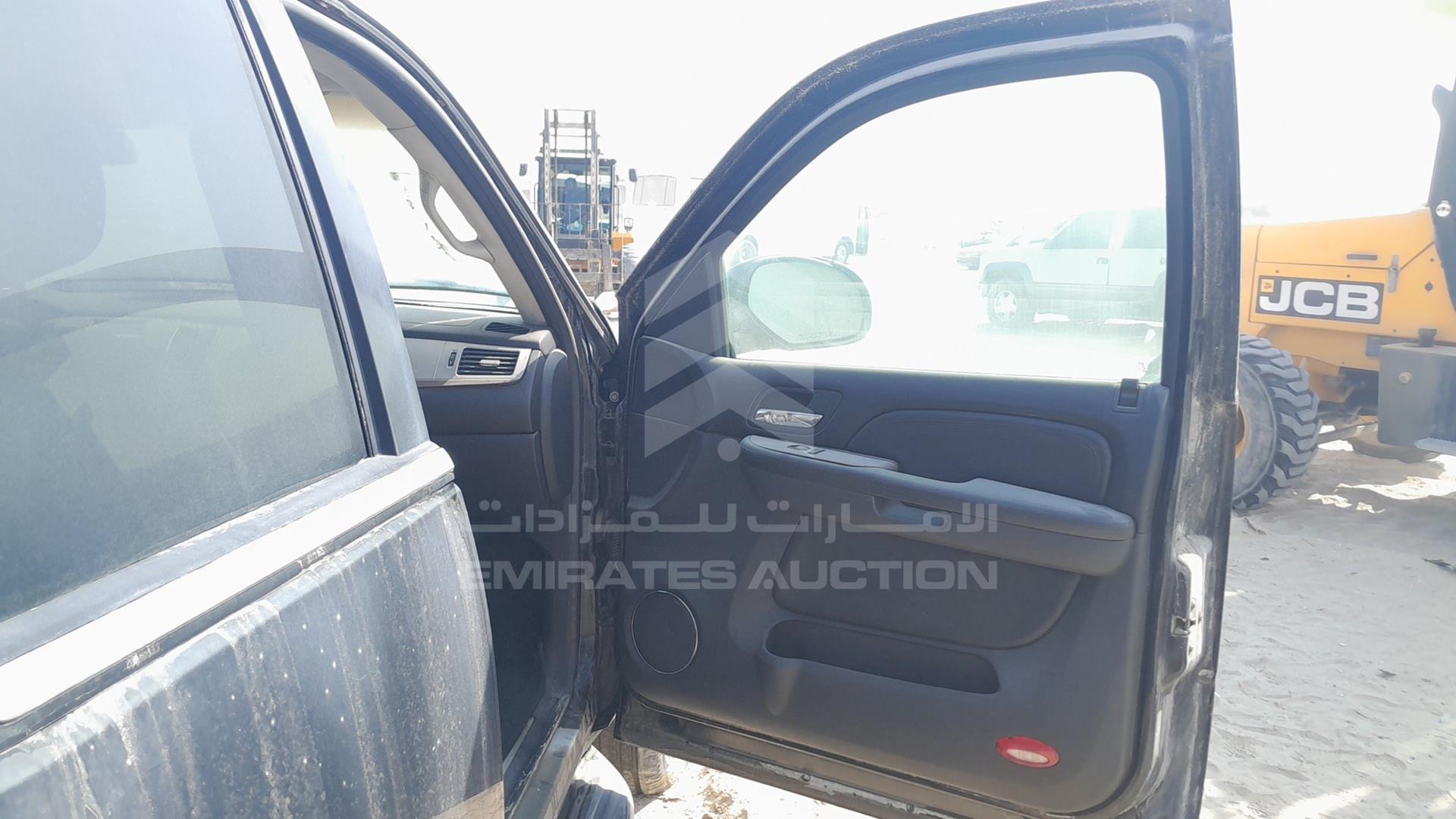 2007 CADILLAC ESCALADE VIN: 1GYFK668X7R196601