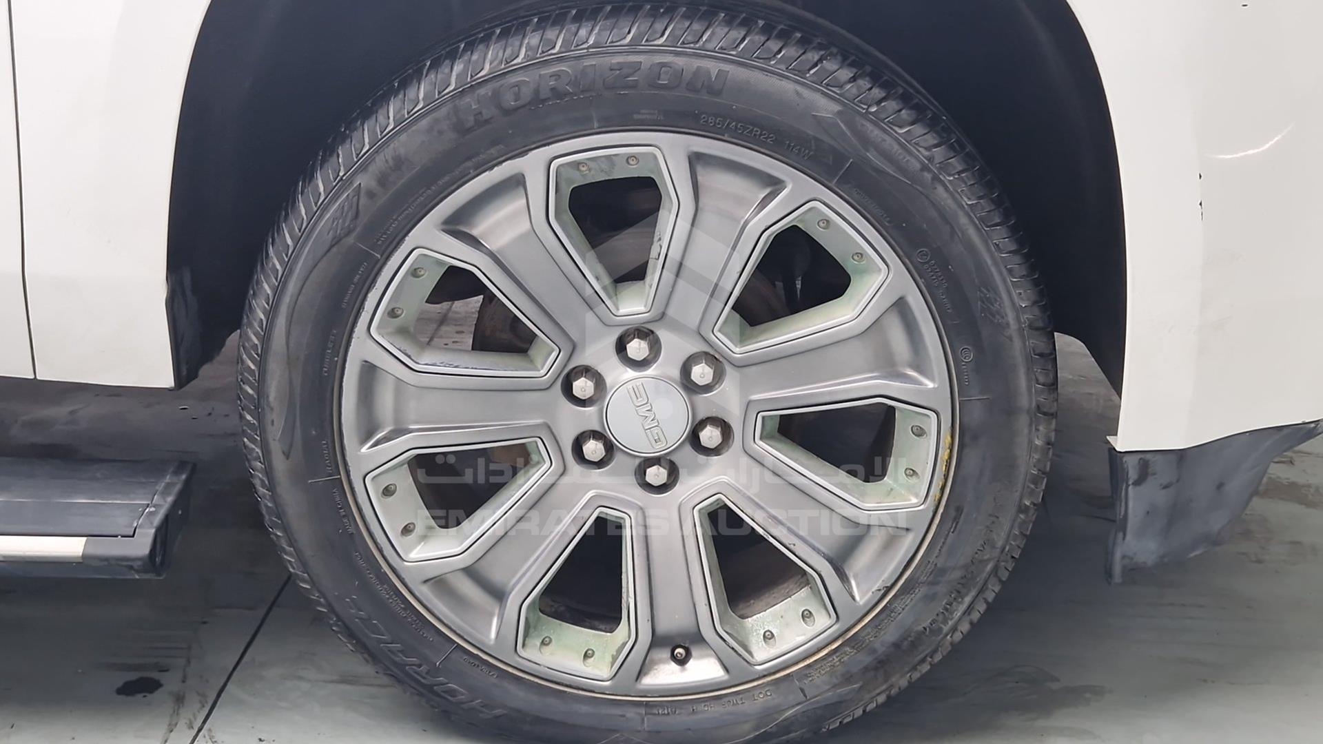 2015 GMC YUKON VIN: 1GKS27KJ4FR255387