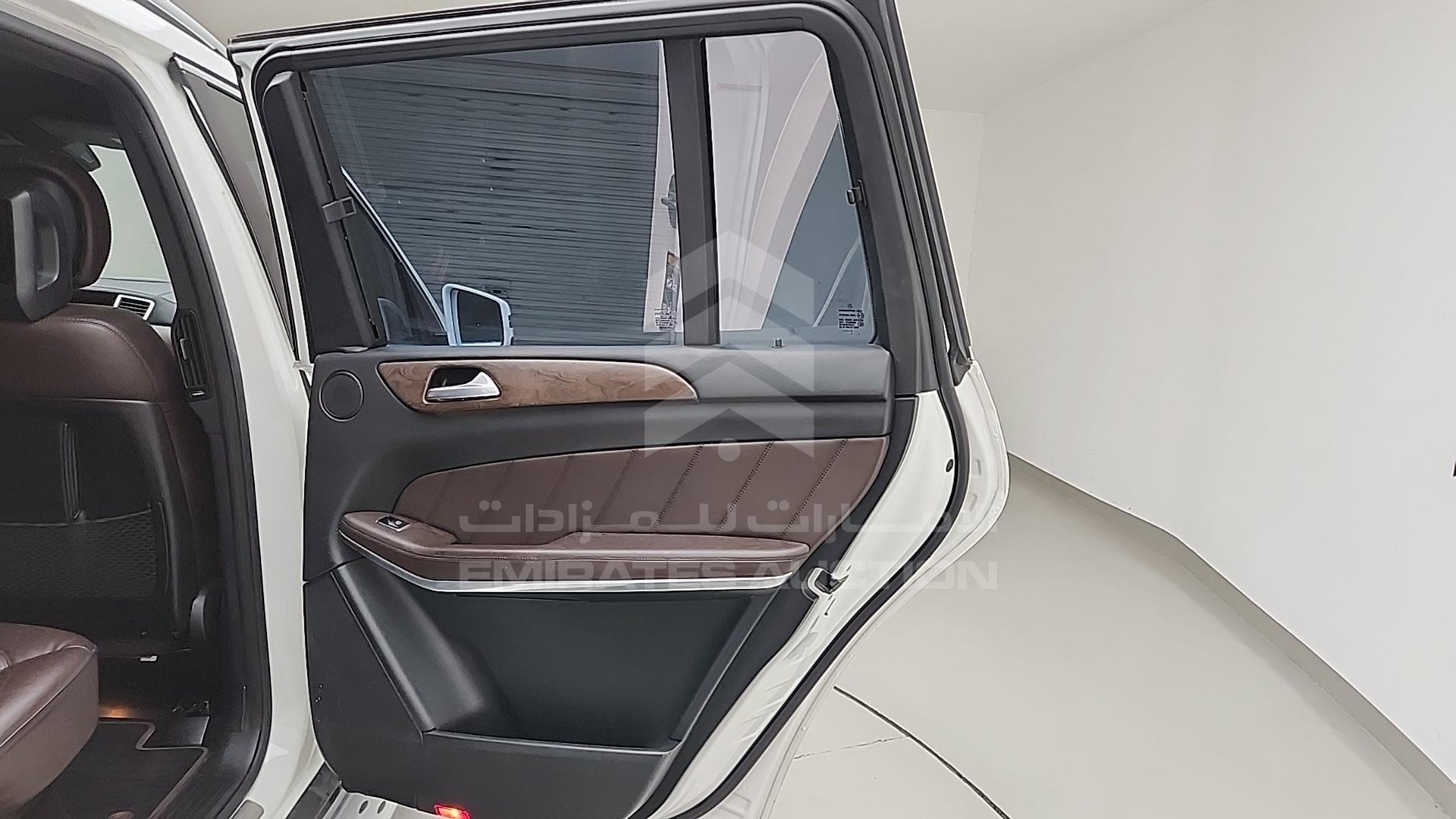 2014 MERCEDES GL 500 VIN: WDCDF7DE0EA325273