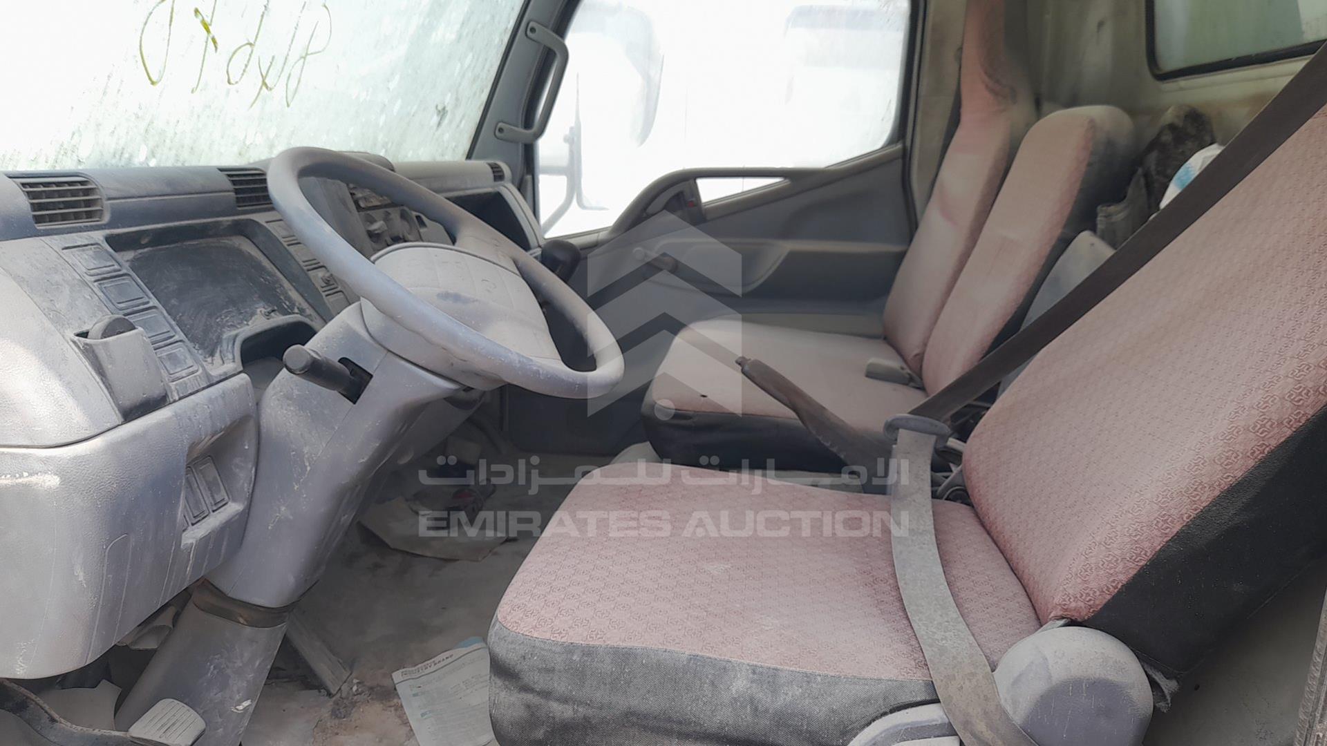 2007 MITSUBISHI CANTER VIN: JL6BCE6J57K022031