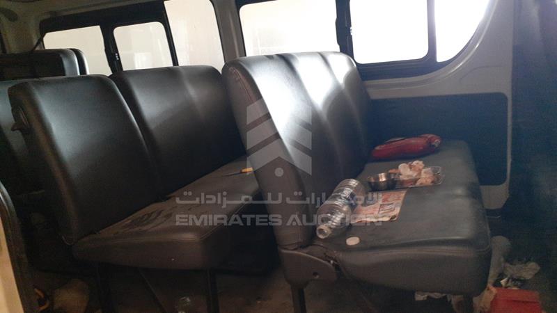 JTGJX02P1E0061717 Auction: EmiratesAuction Lot: 409501 JTGJX02P1E0061717 Toyota Hiace 2014 WHITE Photo 19