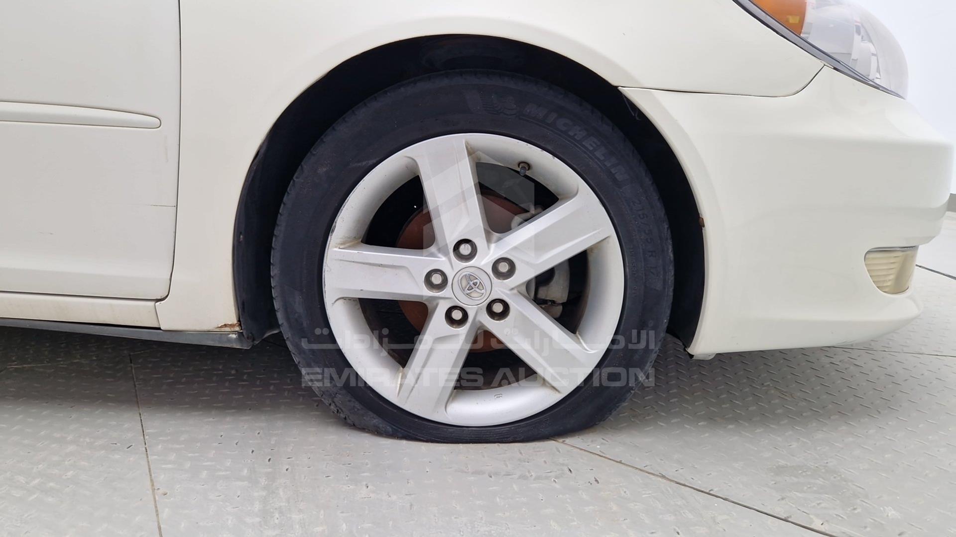 2005 TOYOTA CAMRY VIN: 4T1BF32K95U604603