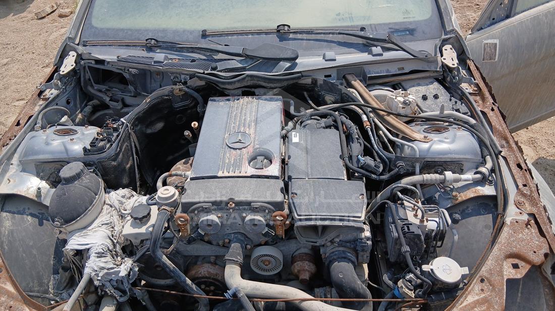 2008 Mercedes C200 — Engine Bay — Photo 26