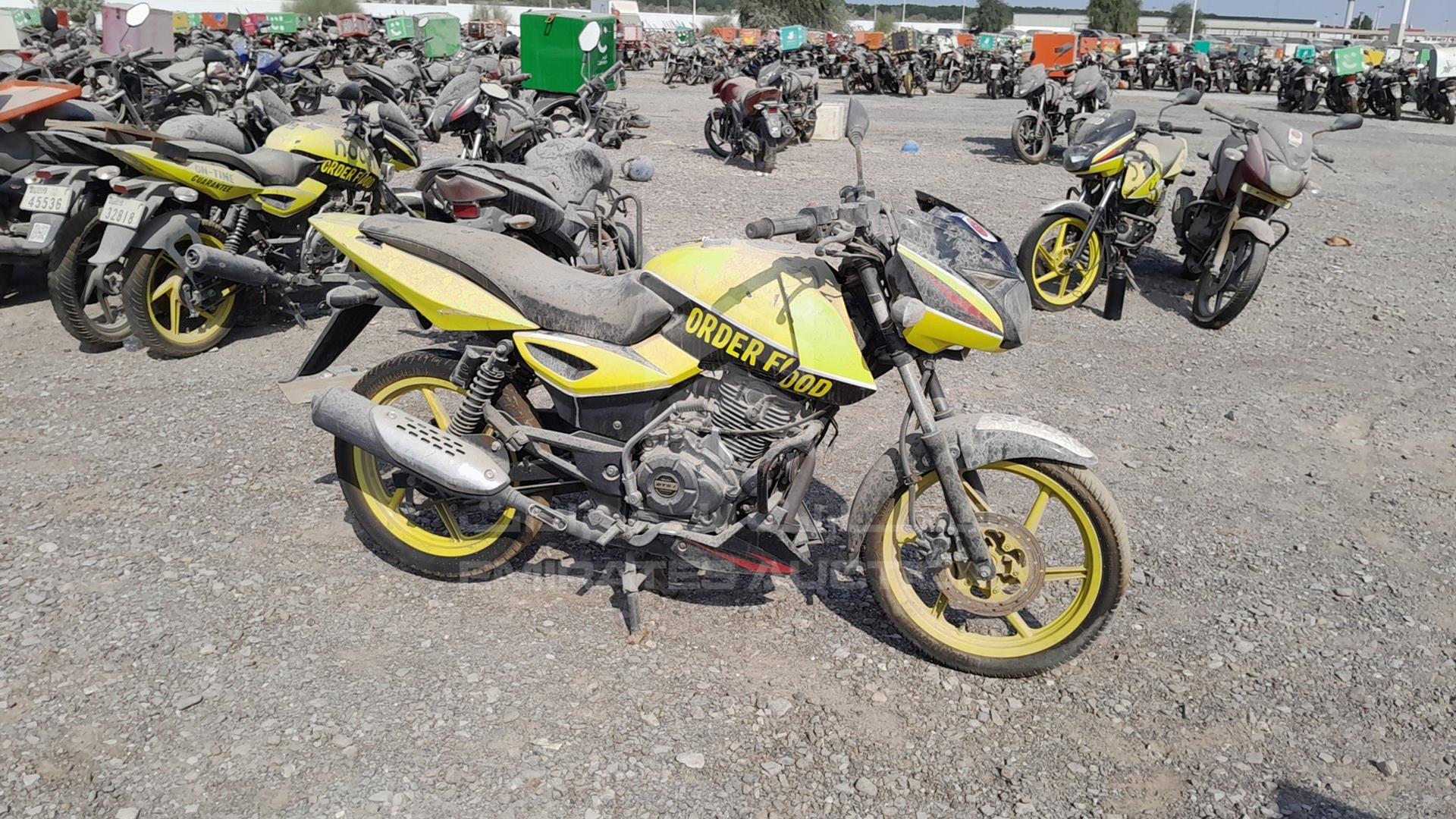 0 BAJAJ --- VIN: MD2A11CY1LCE54878