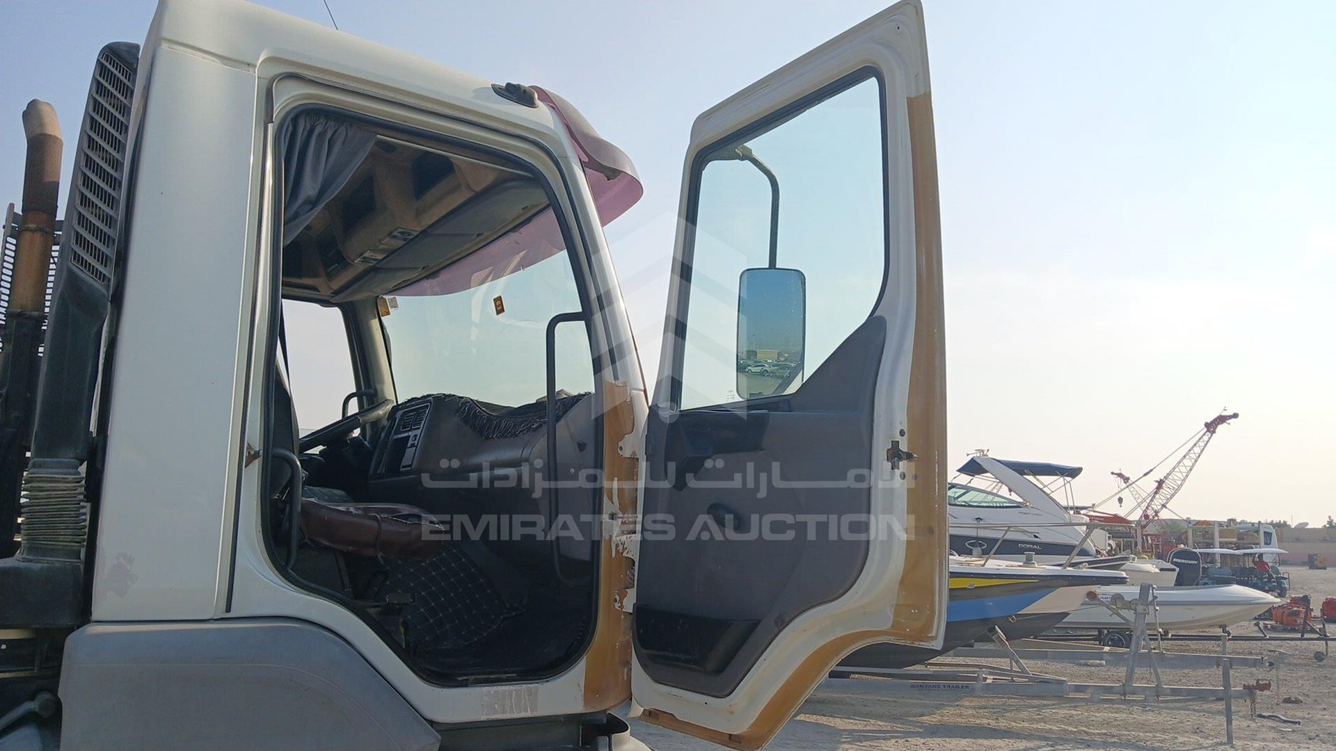 2006 RENAULT KERAX VIN: VF633BVB06E101164