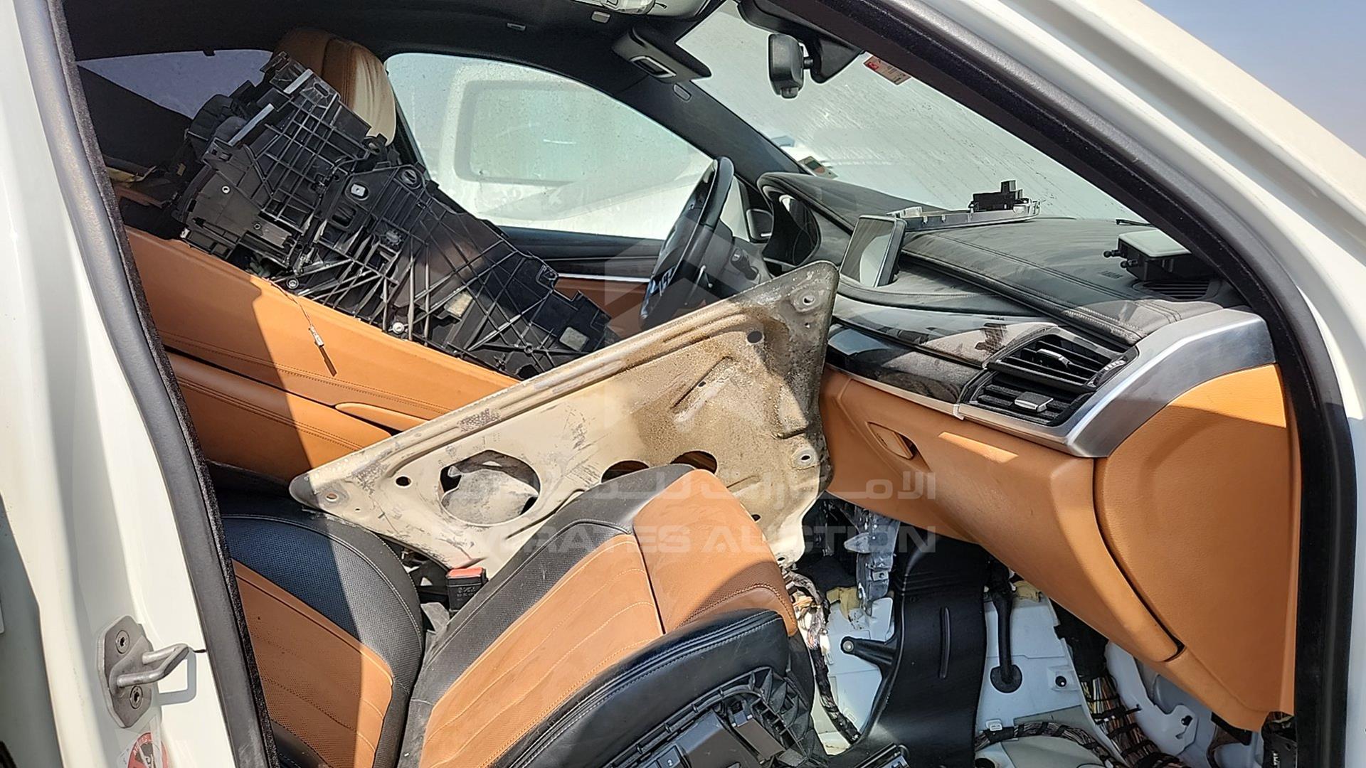 2015 BMW X6 VIN: WBAKU6102F0G58264