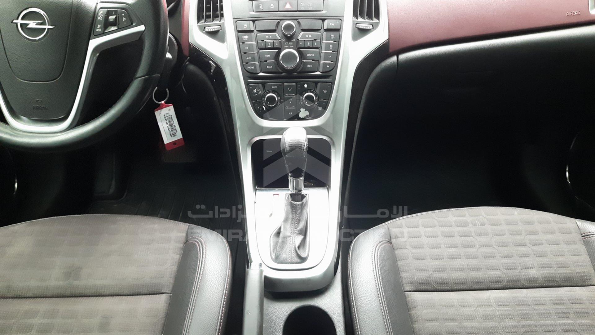 2013 OPEL ASTRA VIN: W0LPF2EZ1DG124824