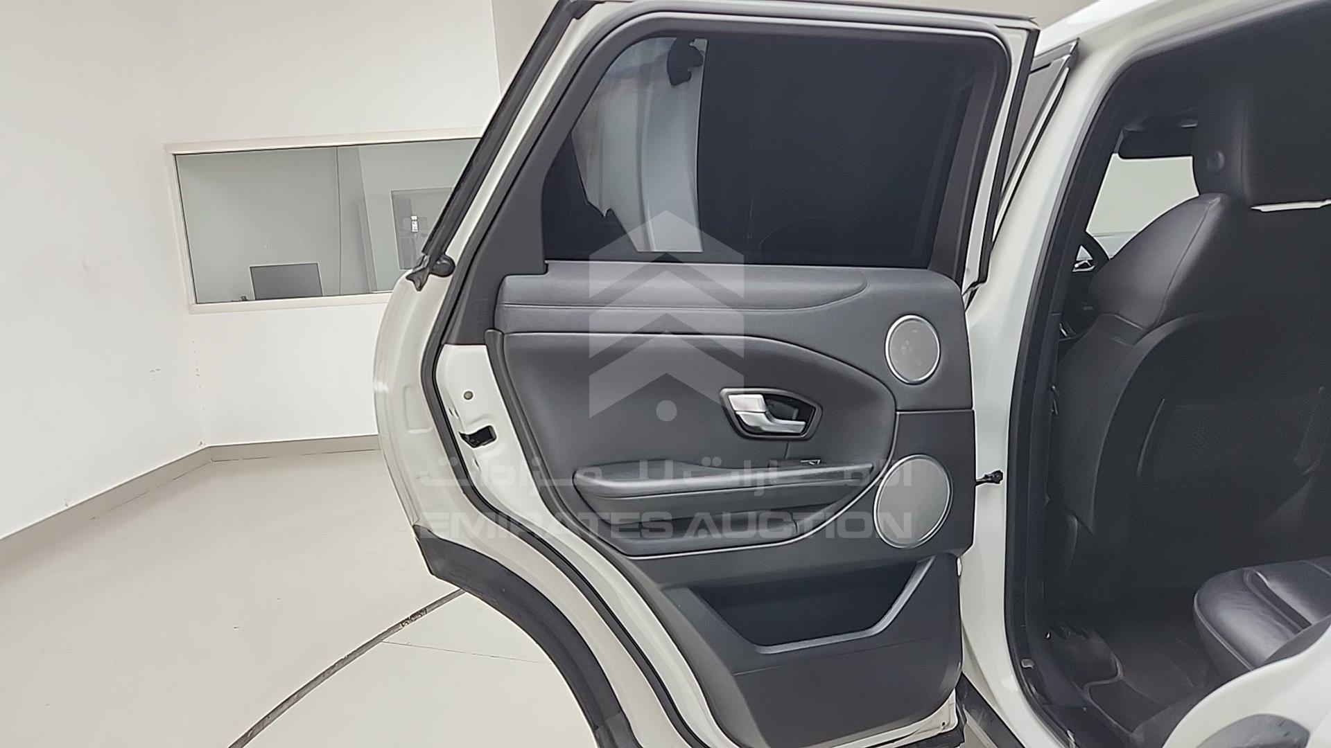 2016 RANGE ROVER EVOQUE VIN: SALVA2BG2GH080110