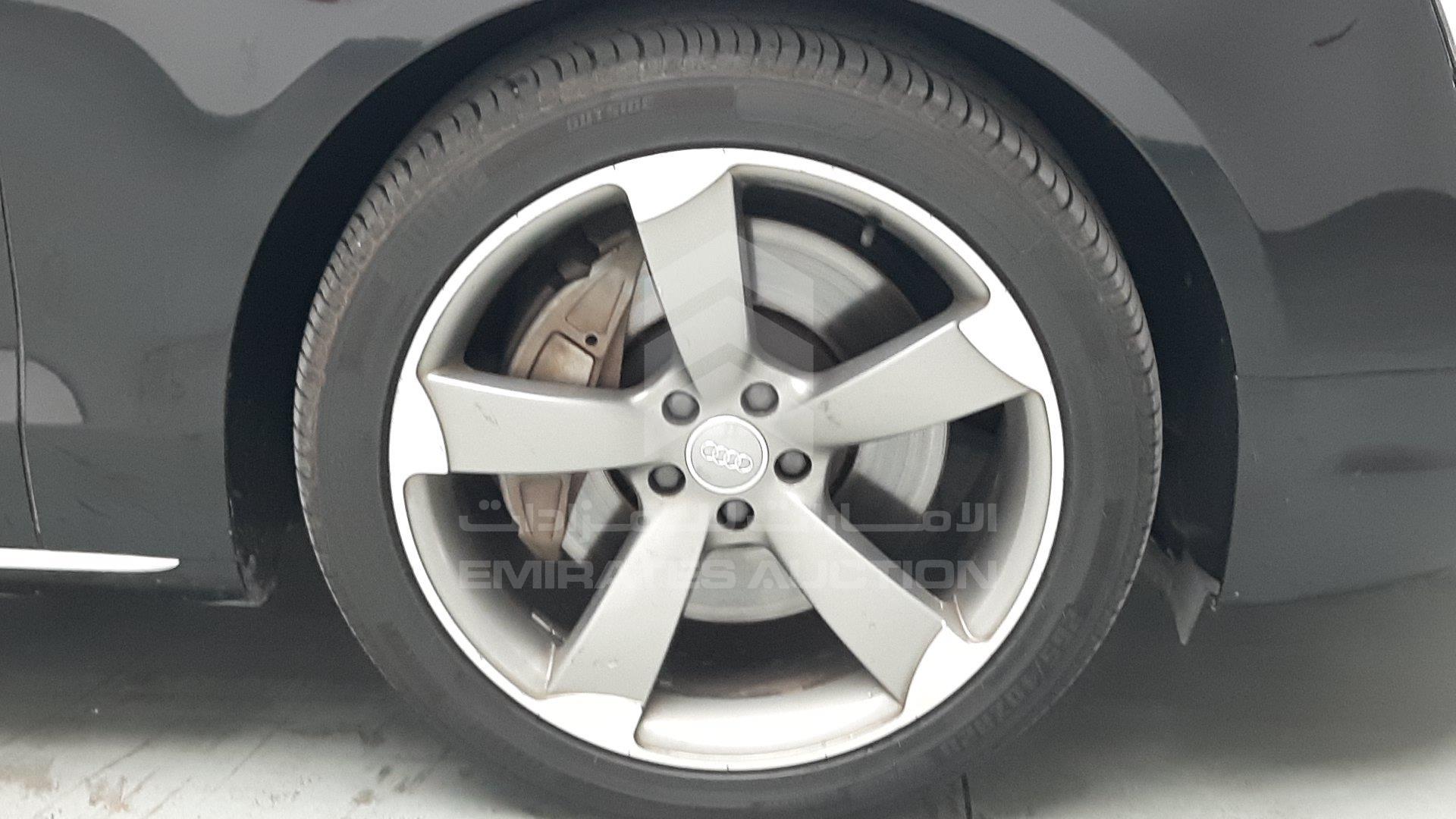 WAURVB4HXBN007397 - 2011 Audi A8 - #490352