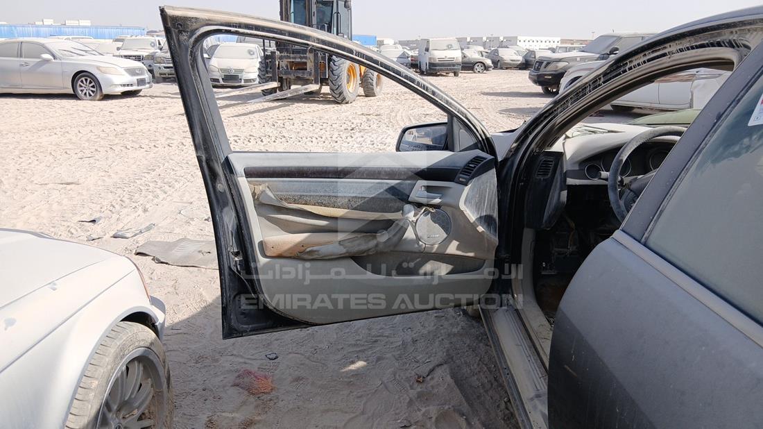 2009 Chevrolet Caprice LS — Front Left Door — Photo 10