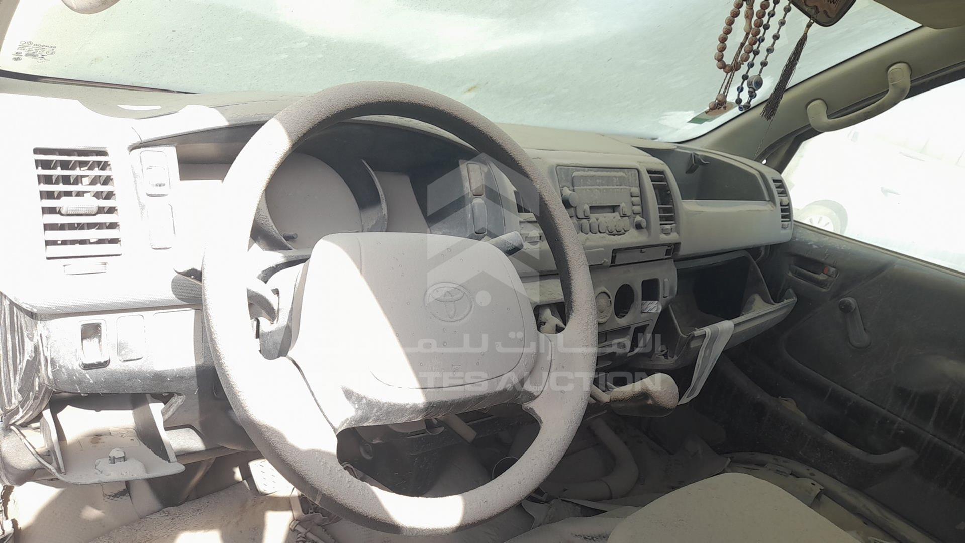 2007 TOYOTA HIACE VIN: JTFHX02P970016952