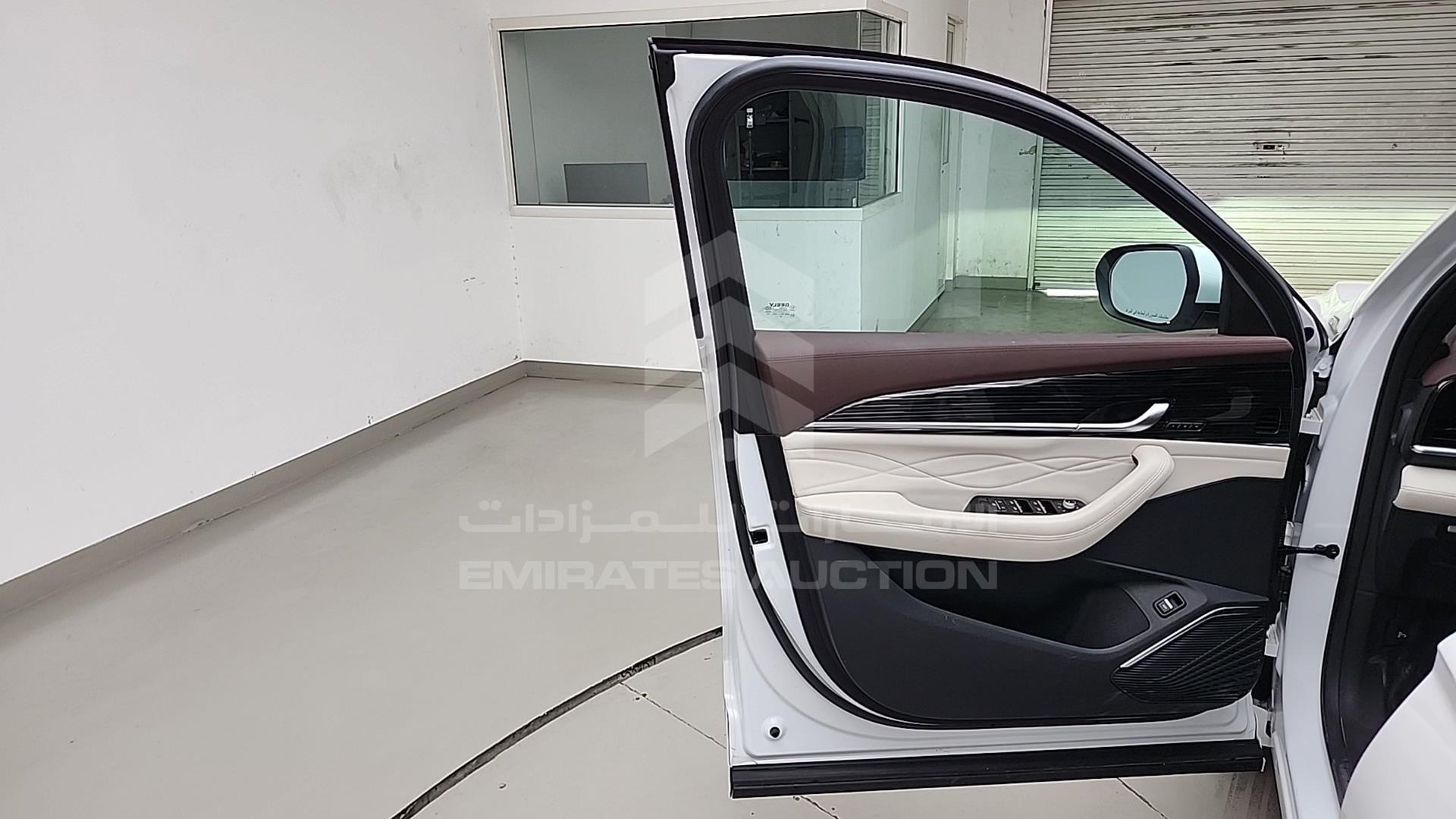 2024 GEELY MONJARO VIN: LB3KX2S14RS005411