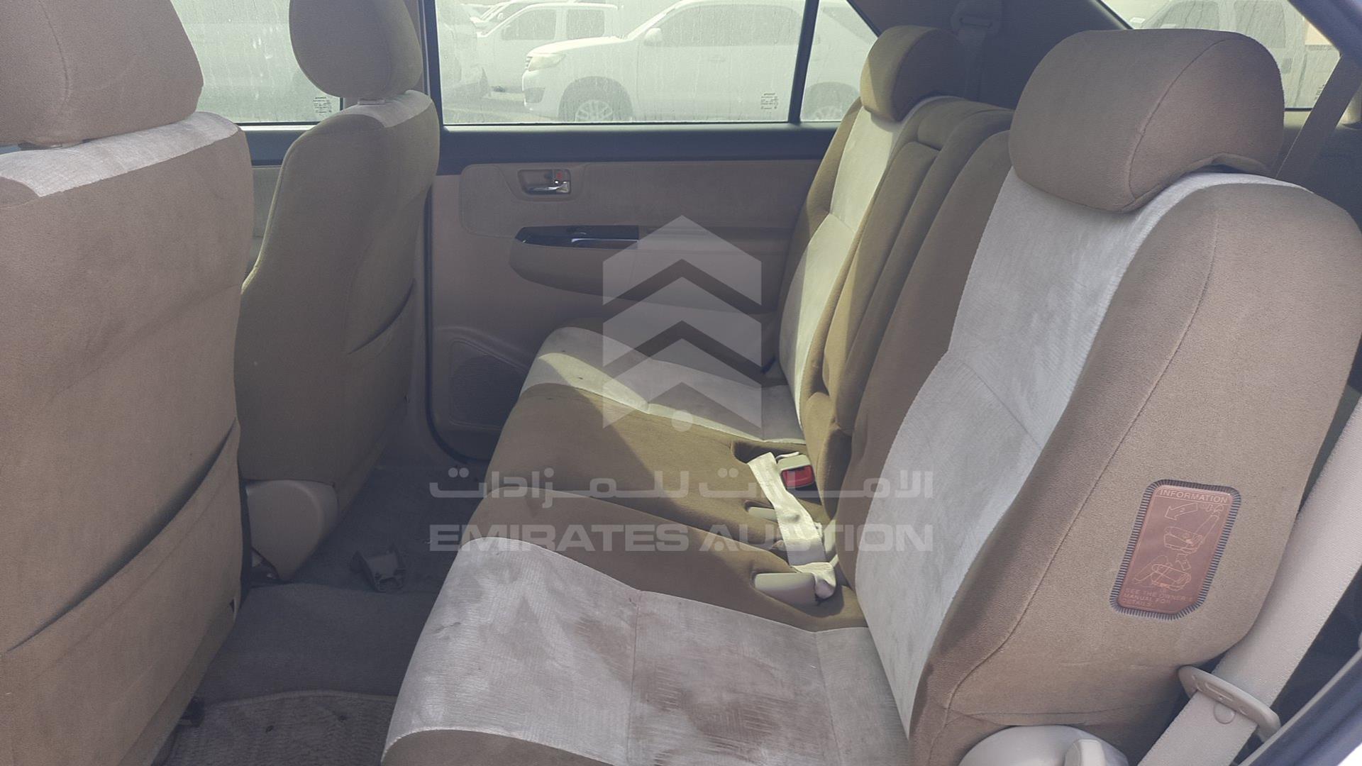 2014 TOYOTA FORTUNER VIN: MHFYU59G6E7034743