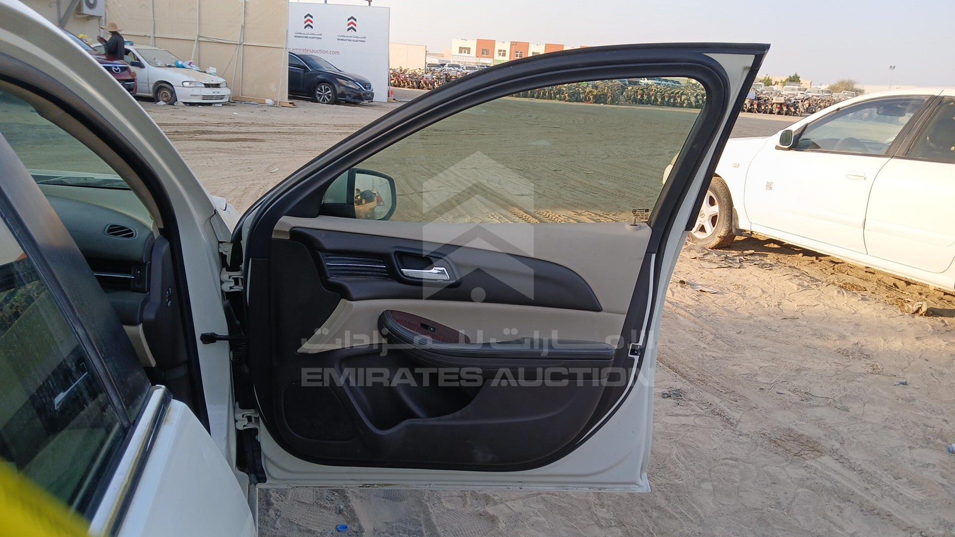 2013 CHEVROLET MALIBU VIN: KL1GM5DU4DB008679