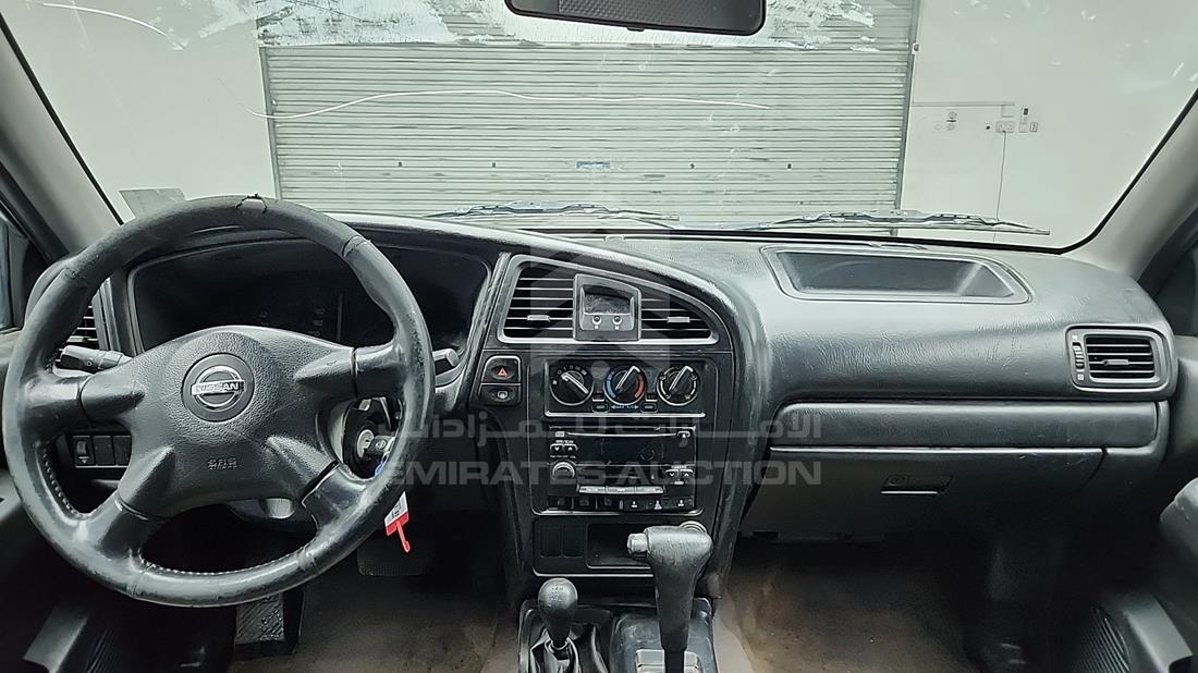 2005 Nissan Pathfinder — Full Dashboard View — Photo 19