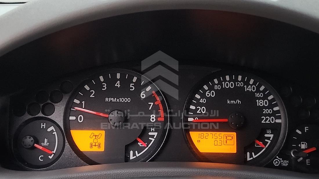 2012 Nissan Xterra — Speedometer & RPM Gauges — Photo 15