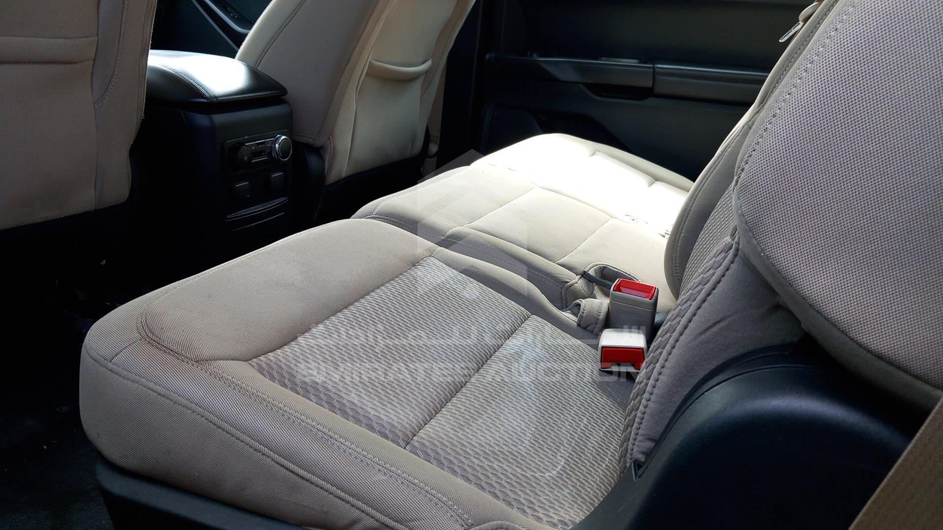 2021 FORD EXPLORER VIN: 1FMSK8BB5MGA51261