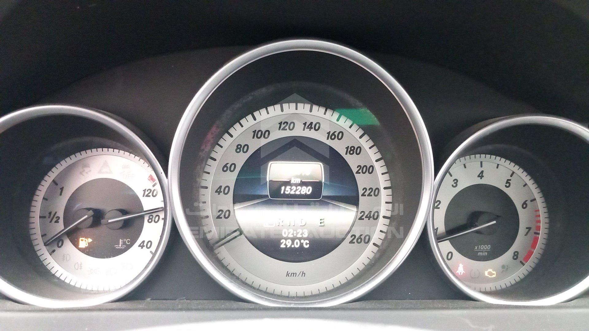 2014 MERCEDES C200 VIN: WDDGF4JB1EA902927