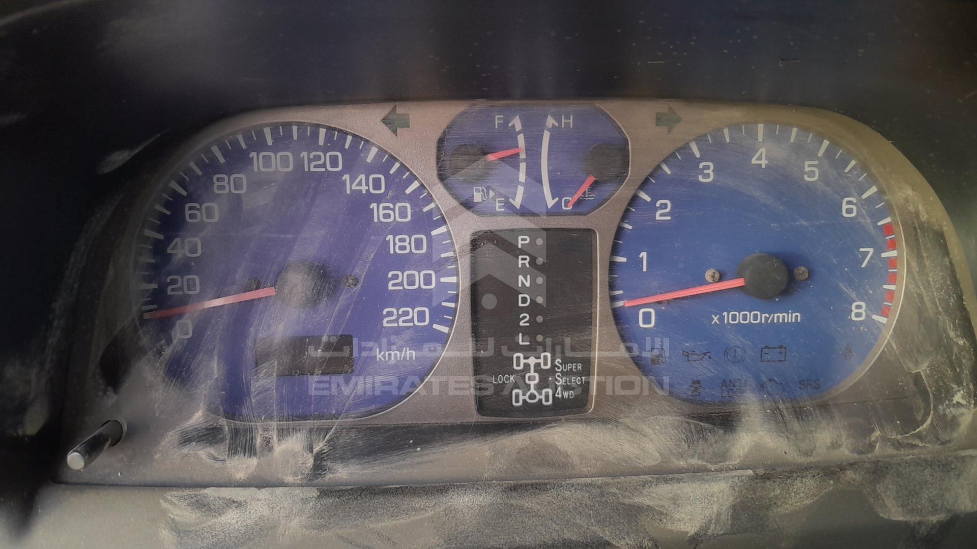 2000 MITSUBISHI PAJERO VIN: JMYMRH65WYY701230