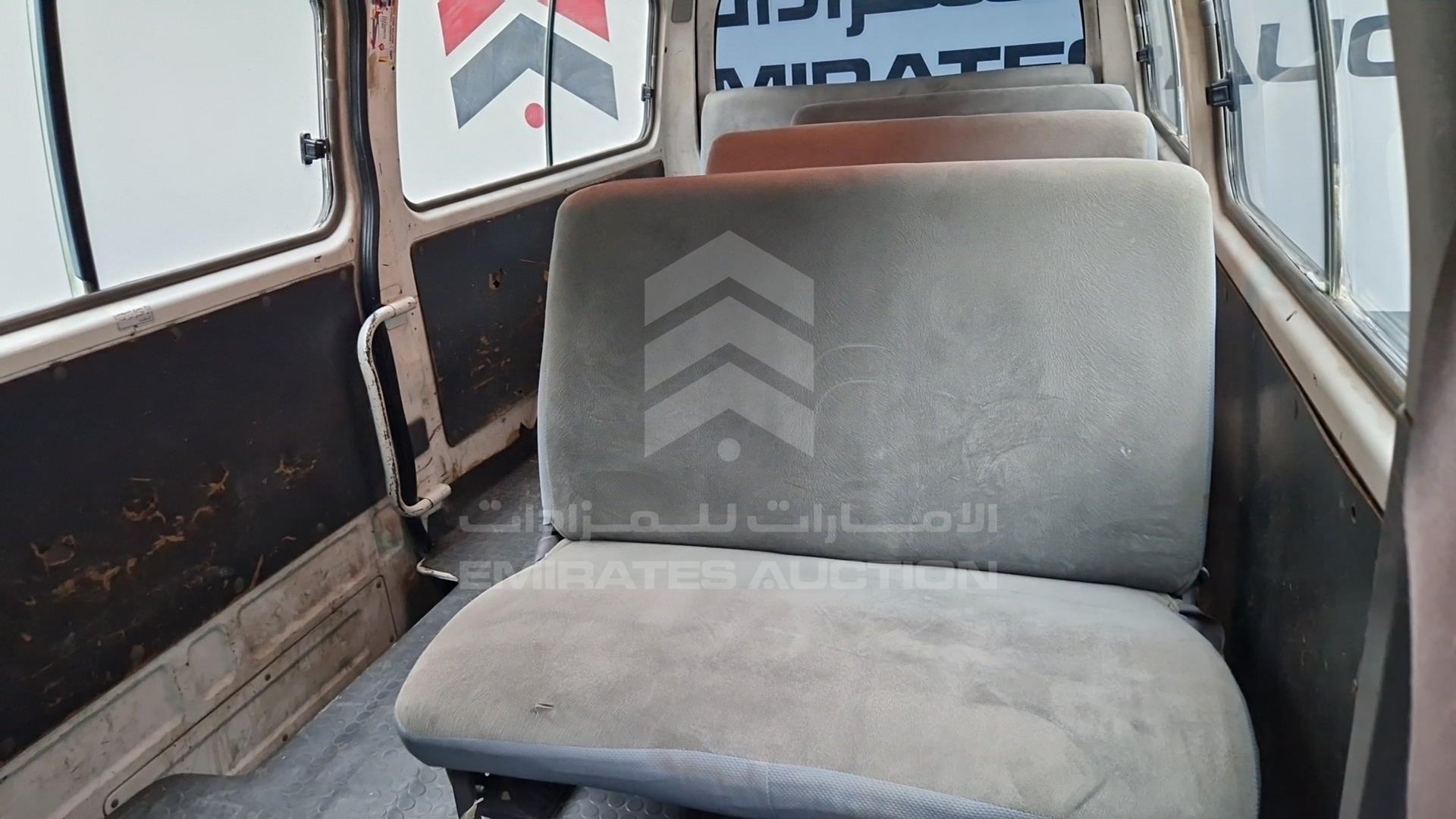 2009 NISSAN URVAN VIN: JN6AE54S49X018016