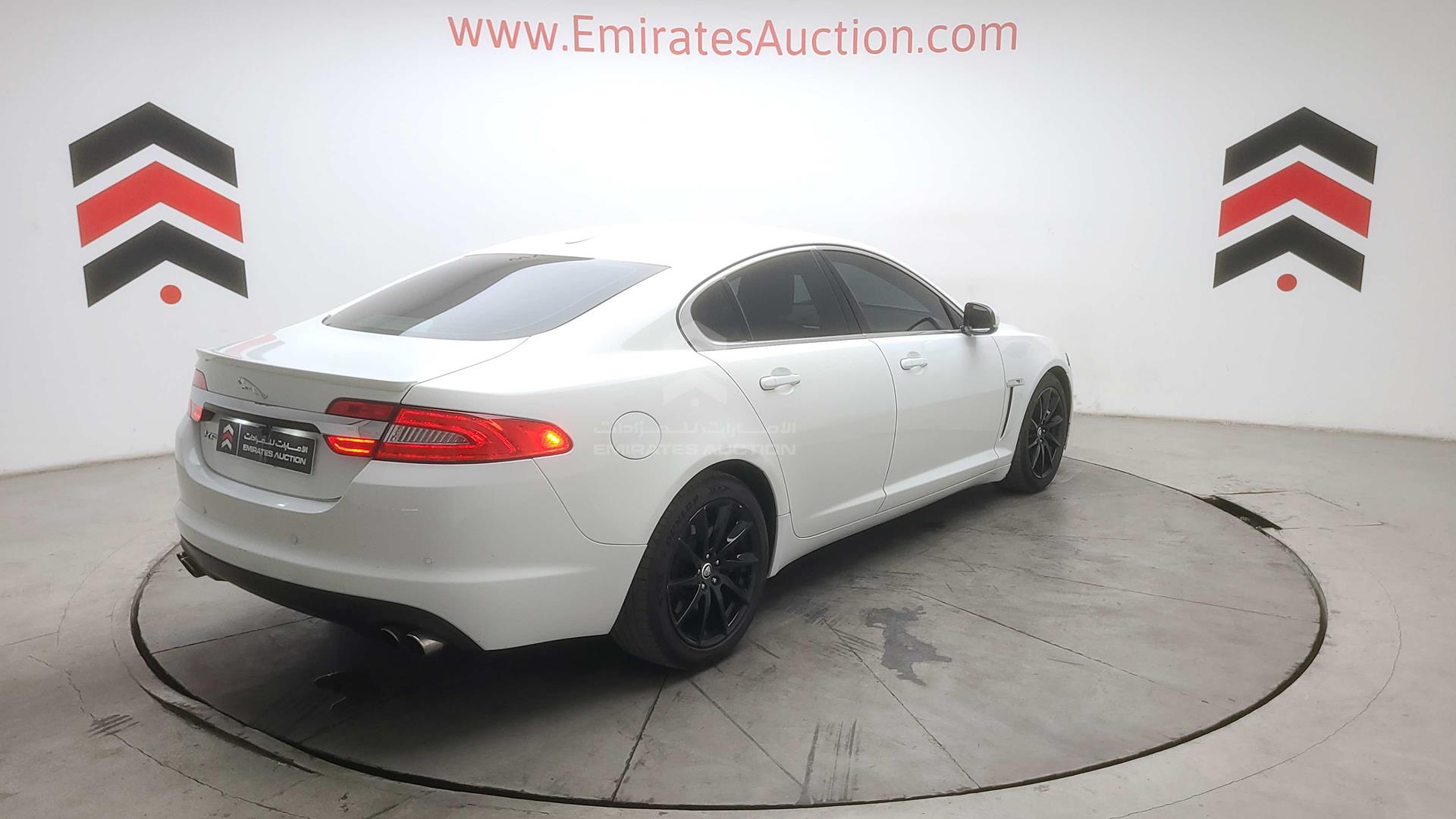 2012 JAGUAR XF VIN: SAJAA05F3CLS53915