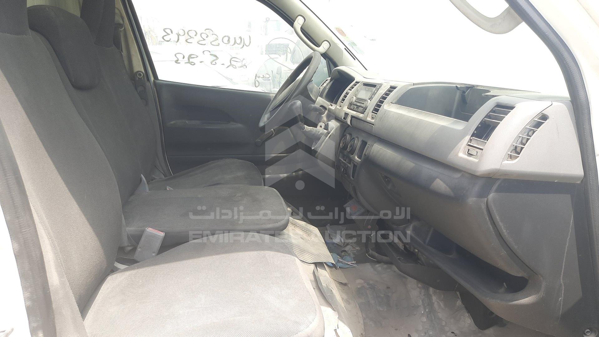 2009 TOYOTA HIACE VIN: JTFHX02P490041972