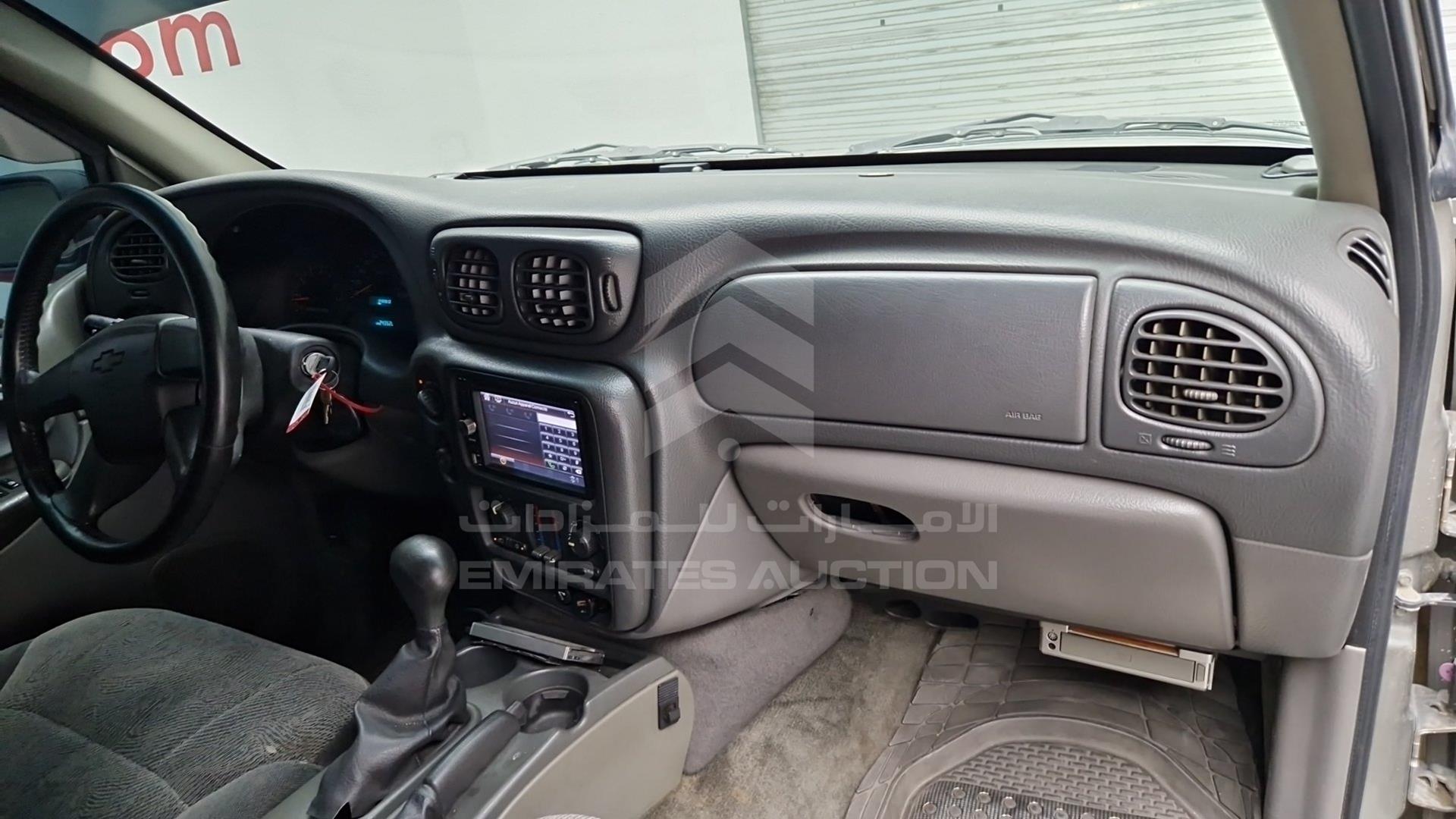 2002 CHEVROLET TRAILBLAZER VIN: 1GNDT13S522359953