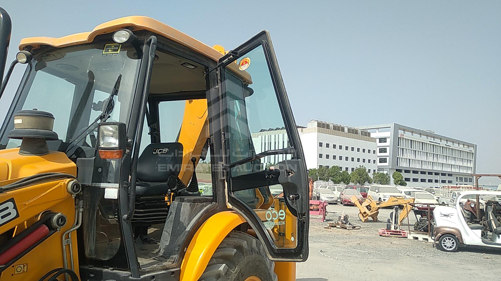 2017 JCB 3DX VIN: RAJ3DXSSL02986754